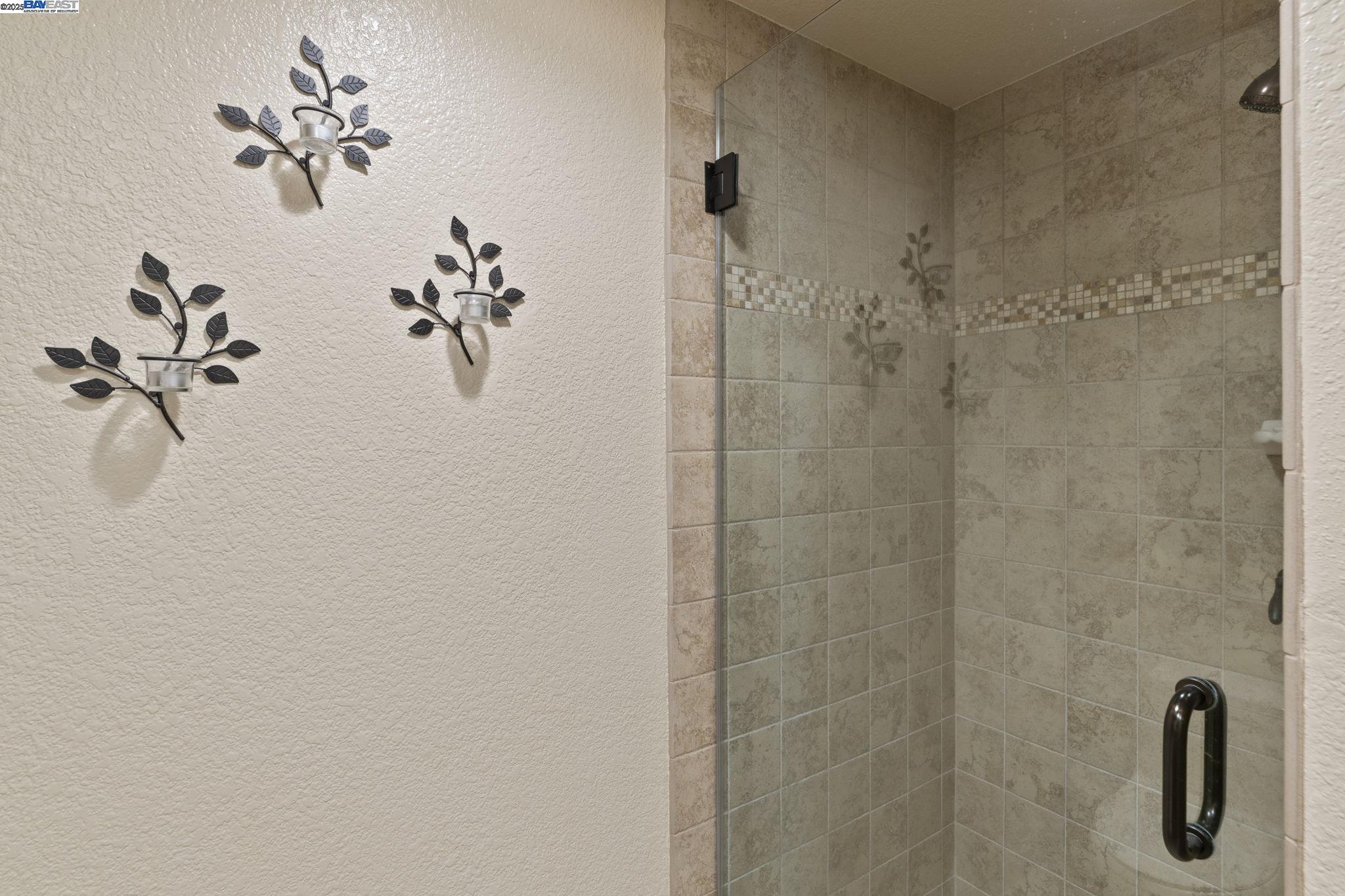 Detail Gallery Image 27 of 60 For 611 Lomond Cir, San Ramon,  CA 94583 - 4 Beds | 3 Baths