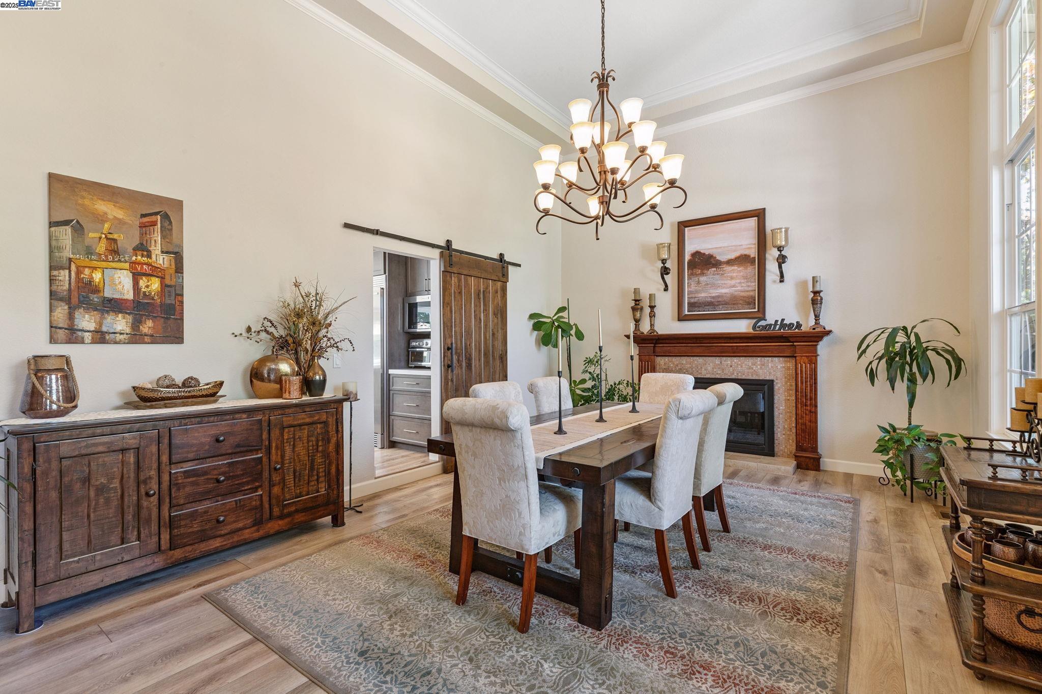 Detail Gallery Image 10 of 60 For 611 Lomond Cir, San Ramon,  CA 94583 - 4 Beds | 3 Baths