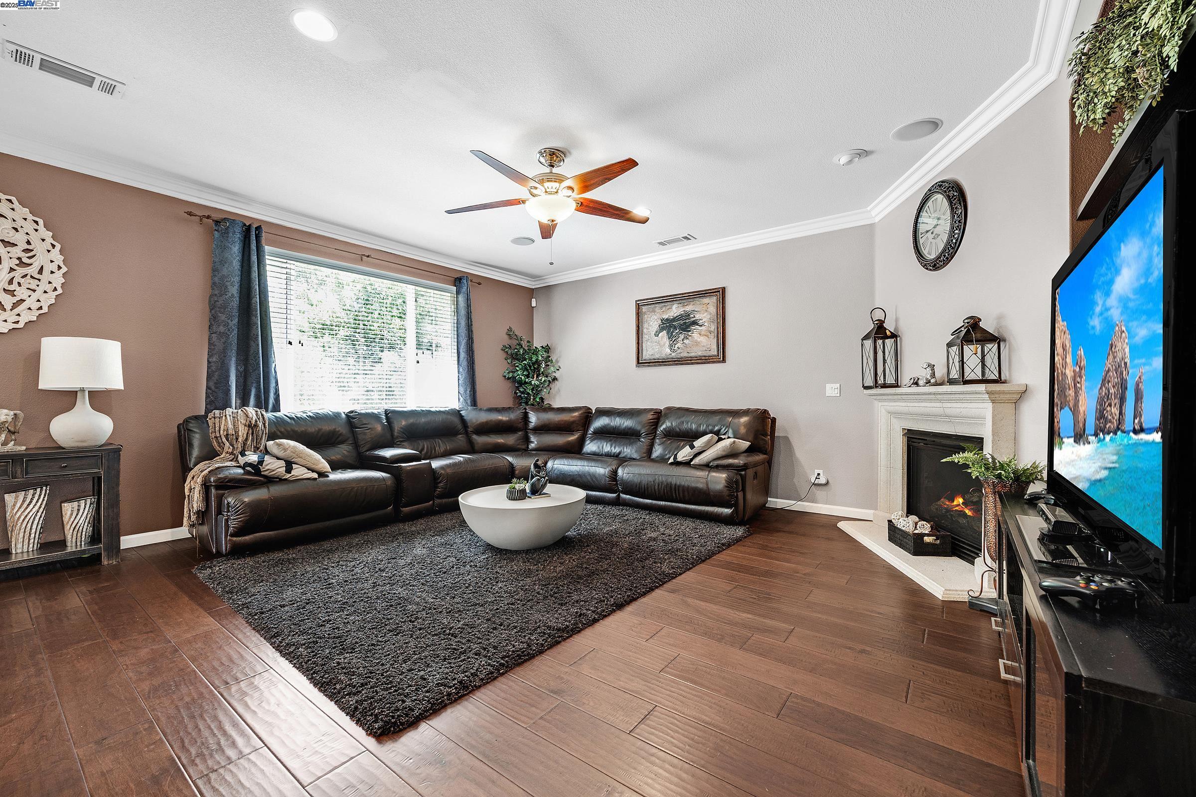 Detail Gallery Image 10 of 33 For 6232 Murdock Way, San Ramon,  CA 94582 - 4 Beds | 3 Baths