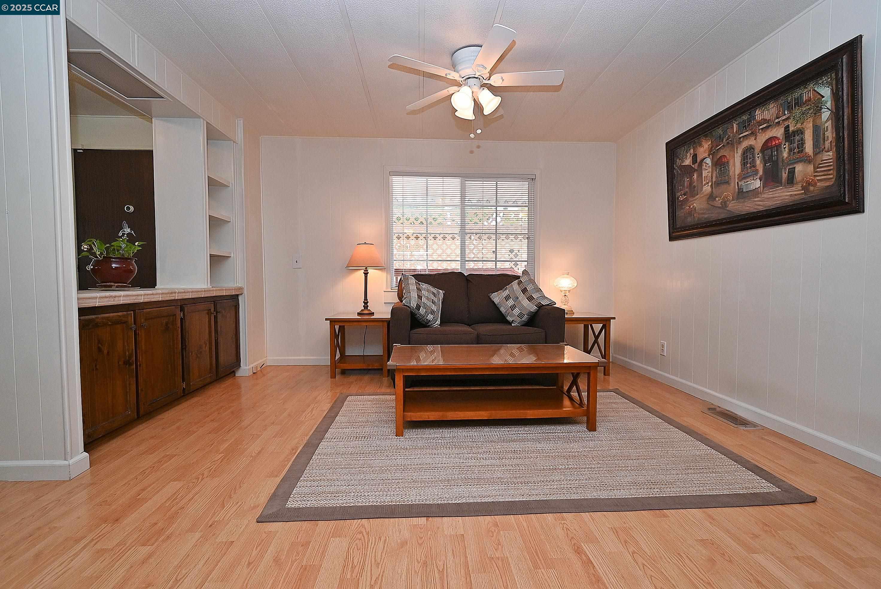 Detail Gallery Image 11 of 43 For 109 Reef Dr #109,  Pittsburg,  CA 94565 - 2 Beds | 2 Baths