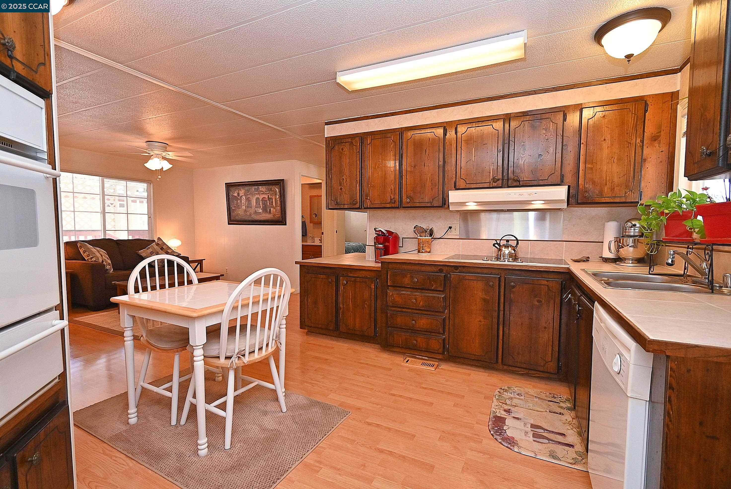 Detail Gallery Image 17 of 43 For 109 Reef Dr #109,  Pittsburg,  CA 94565 - 2 Beds | 2 Baths