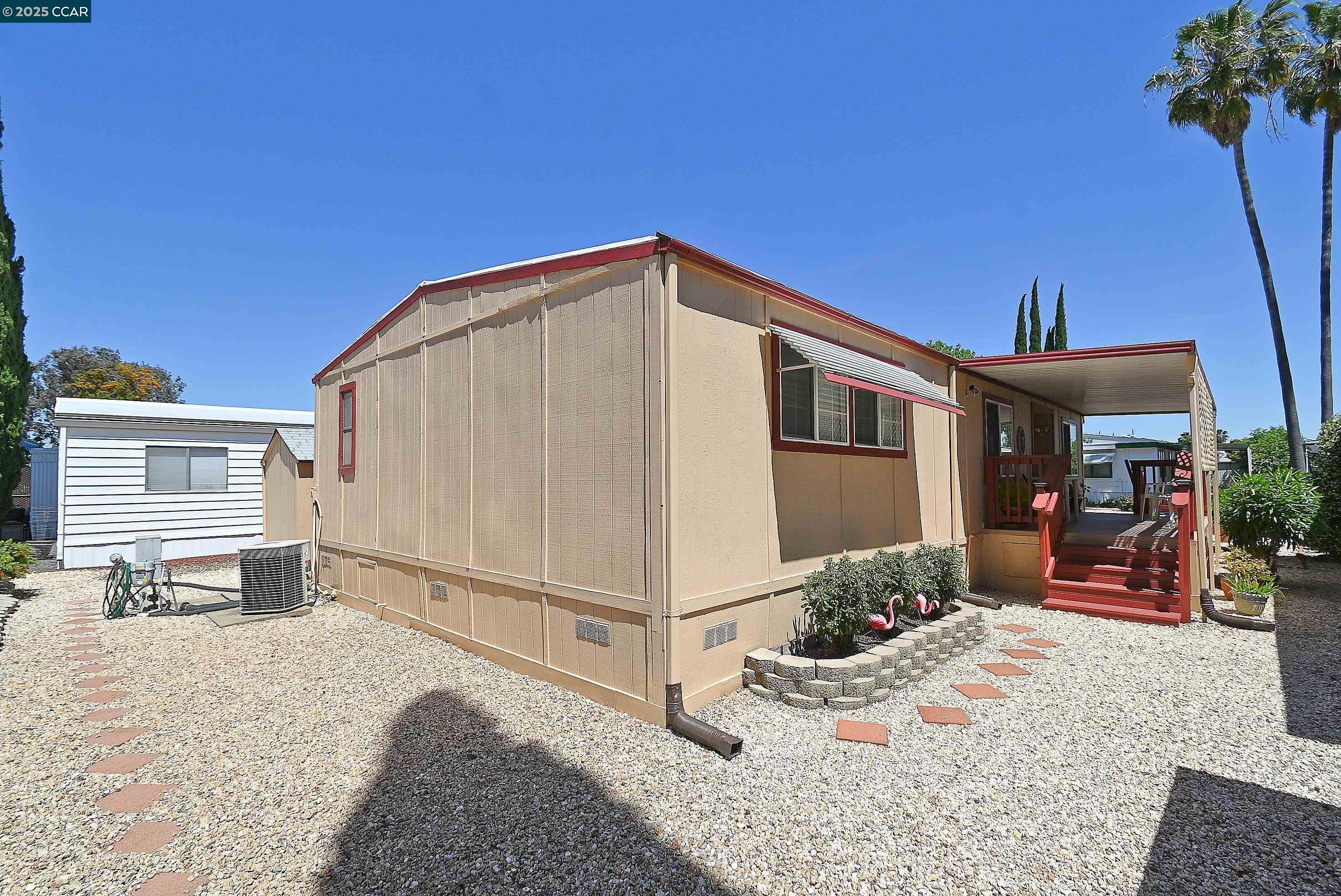 Detail Gallery Image 6 of 43 For 109 Reef Dr #109,  Pittsburg,  CA 94565 - 2 Beds | 2 Baths