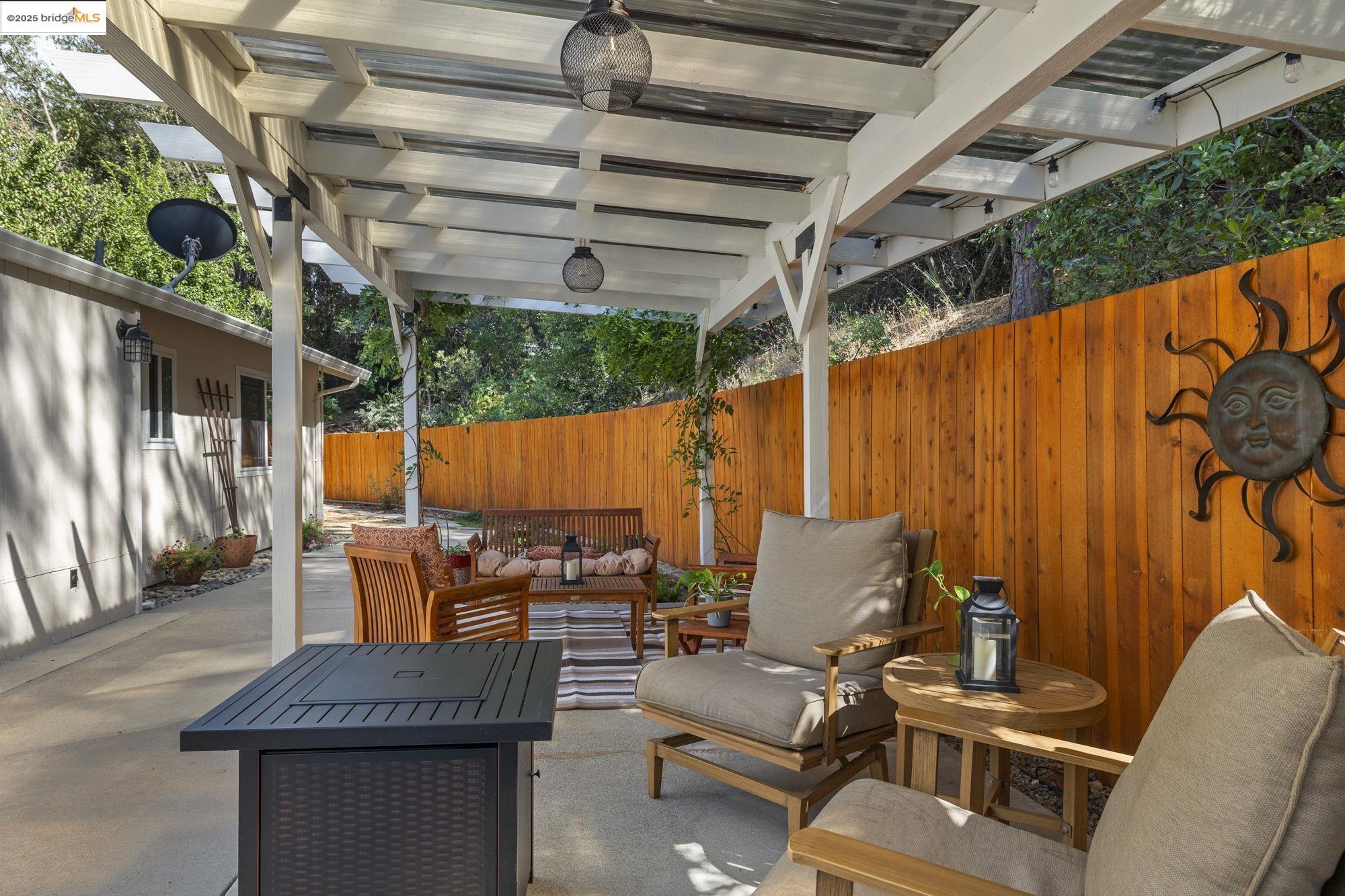 Detail Gallery Image 28 of 34 For 20112 Shawnee Dr, Sonora,  CA 95370 - 3 Beds | 2 Baths