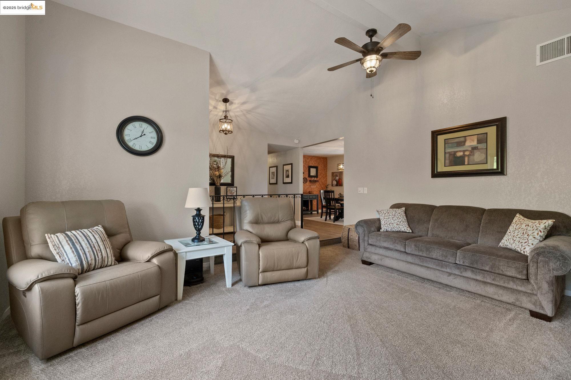 Detail Gallery Image 6 of 34 For 20112 Shawnee Dr, Sonora,  CA 95370 - 3 Beds | 2 Baths