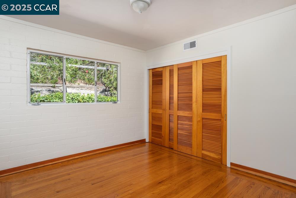 Detail Gallery Image 25 of 29 For 1133 N Thompson Rd, Lafayette,  CA 94549 - 3 Beds | 2 Baths