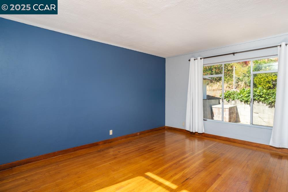 Detail Gallery Image 28 of 29 For 1133 N Thompson Rd, Lafayette,  CA 94549 - 3 Beds | 2 Baths