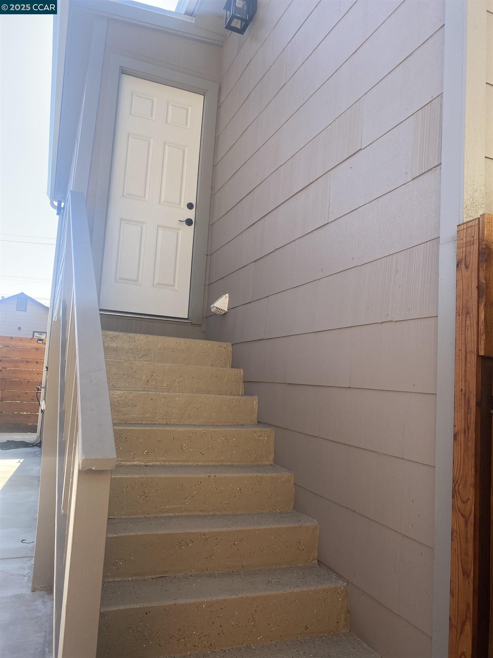 Detail Gallery Image 15 of 17 For 218 Bissell Ave, Richmond,  CA 94801 - 2 Beds | 1 Baths