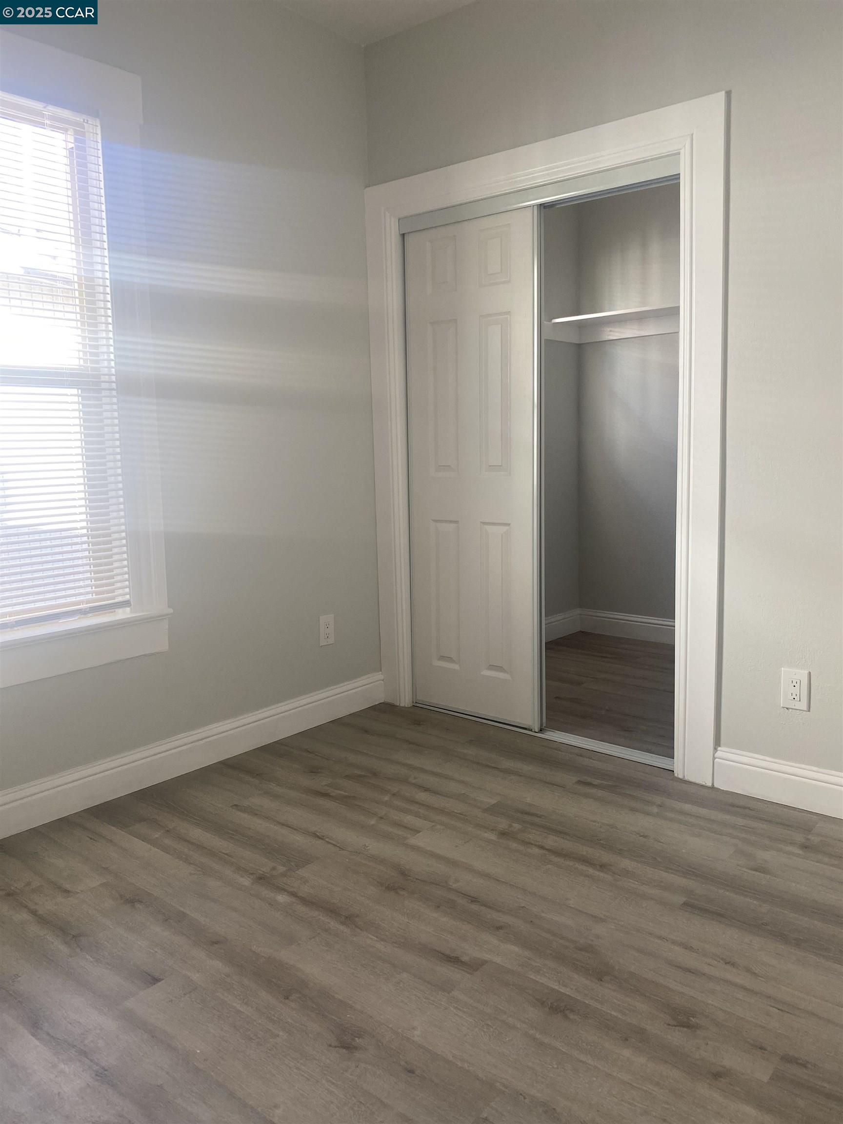 Detail Gallery Image 6 of 17 For 218 Bissell Ave, Richmond,  CA 94801 - 2 Beds | 1 Baths