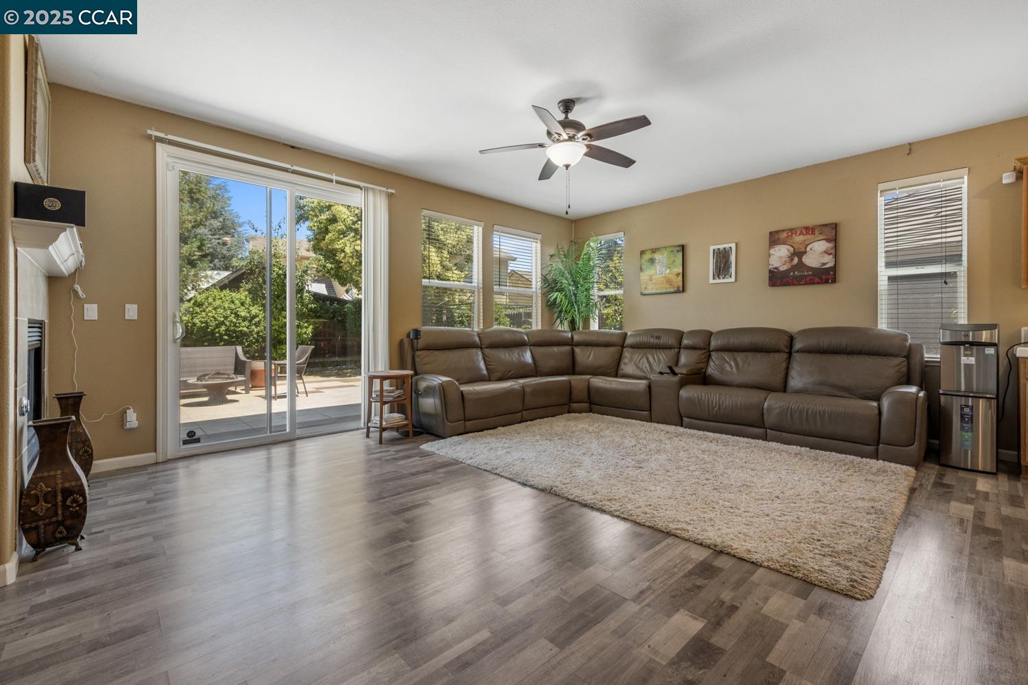 Detail Gallery Image 13 of 55 For 1117 Van Gogh Lane, Patterson,  CA 95363 - 4 Beds | 3/1 Baths