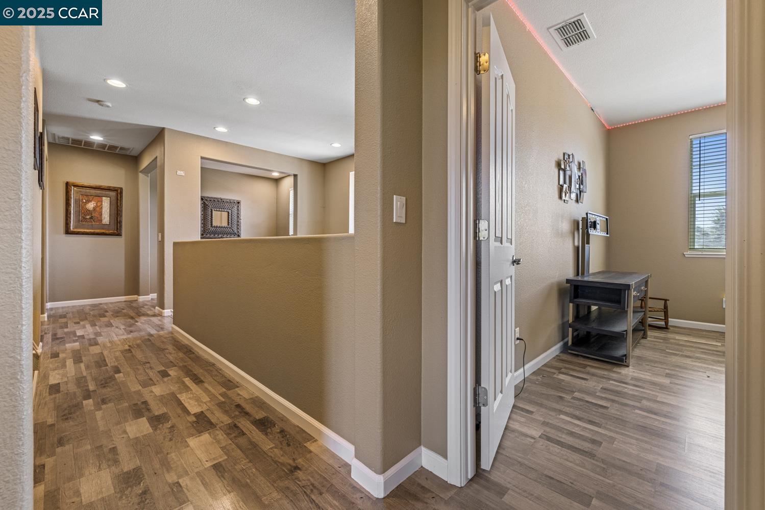 Detail Gallery Image 24 of 55 For 1117 Van Gogh Lane, Patterson,  CA 95363 - 4 Beds | 3/1 Baths