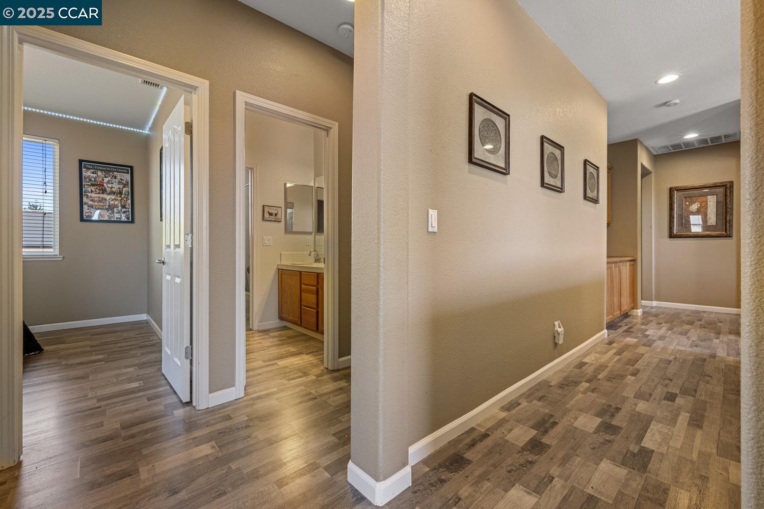 Detail Gallery Image 26 of 55 For 1117 Van Gogh Lane, Patterson,  CA 95363 - 4 Beds | 3/1 Baths