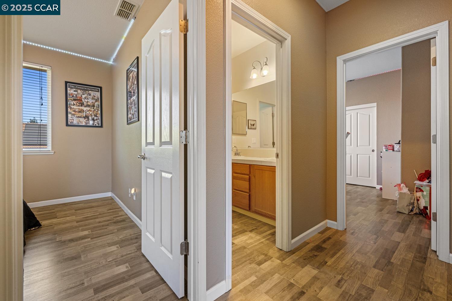 Detail Gallery Image 29 of 55 For 1117 Van Gogh Lane, Patterson,  CA 95363 - 4 Beds | 3/1 Baths