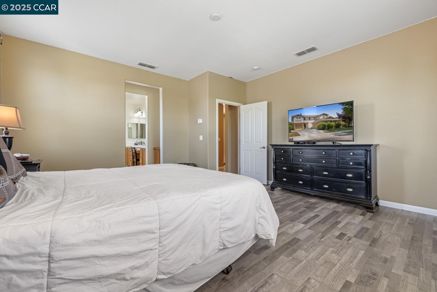 Detail Gallery Image 38 of 55 For 1117 Van Gogh Lane, Patterson,  CA 95363 - 4 Beds | 3/1 Baths