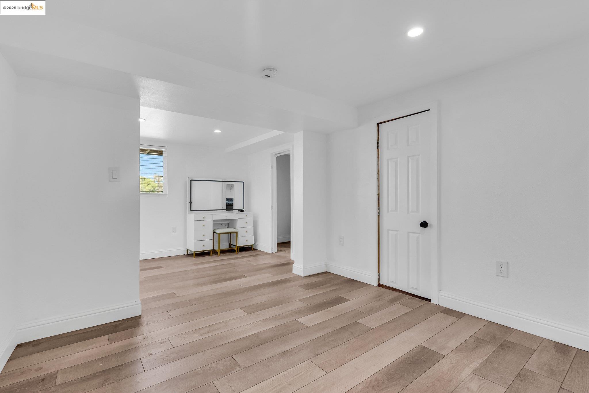 Detail Gallery Image 35 of 47 For 2350 W Shell Ave, Martinez,  CA 94553 - 4 Beds | 2 Baths