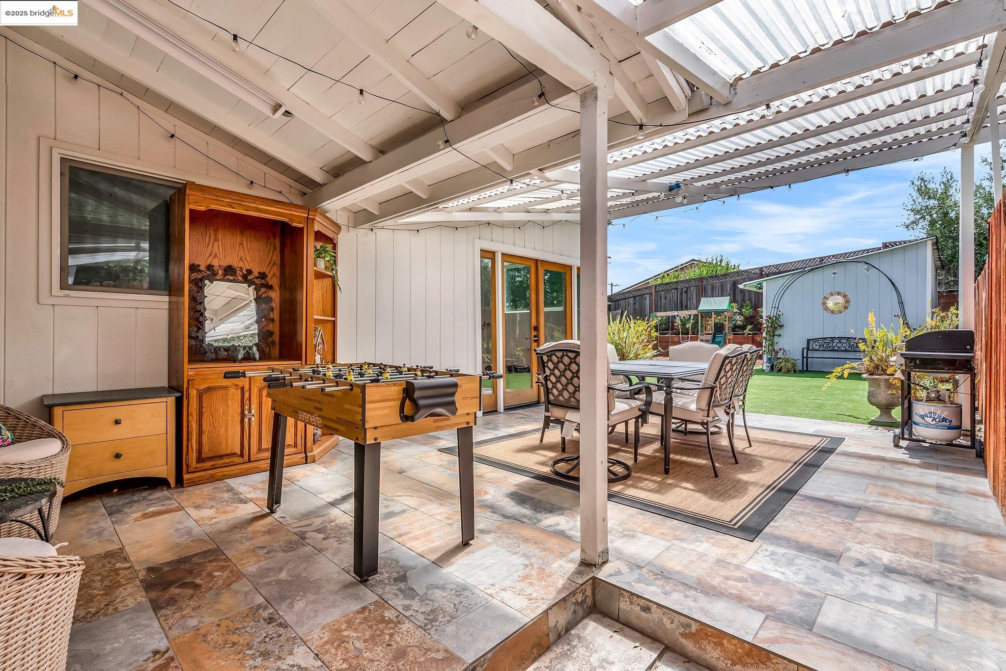 Detail Gallery Image 37 of 47 For 2350 W Shell Ave, Martinez,  CA 94553 - 4 Beds | 2 Baths