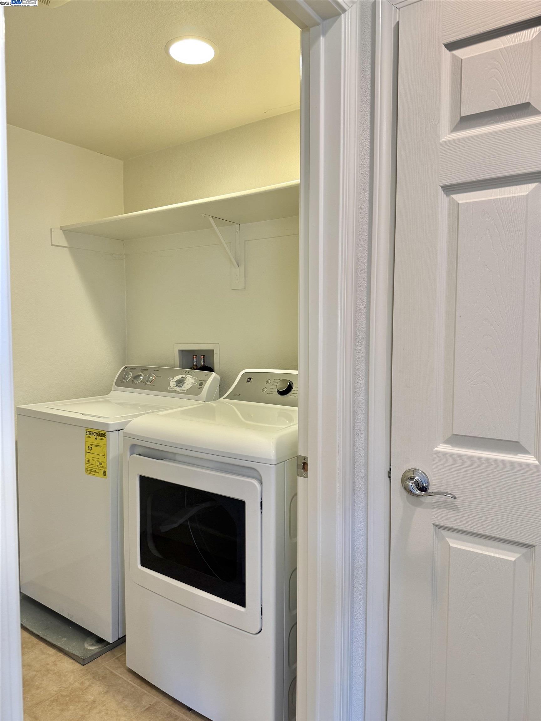 Detail Gallery Image 26 of 43 For 23654 Saklan Rd, Hayward,  CA 94545 - 3 Beds | 3/1 Baths