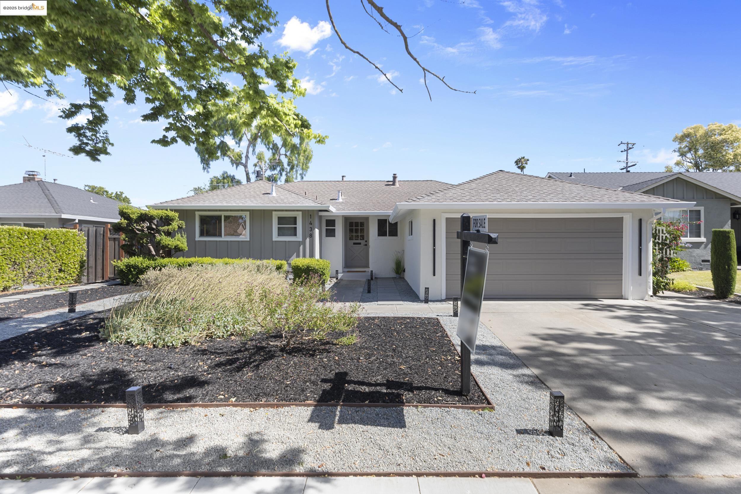 Detail Gallery Image 1 of 1 For 1438 Sprucewood Dr, San Jose,  CA 95118-2943 - 3 Beds | 2 Baths