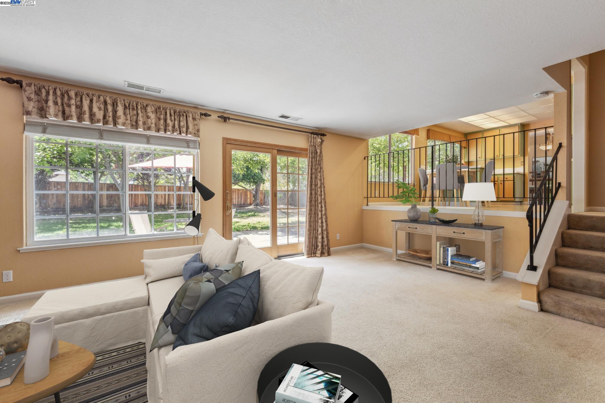 Detail Gallery Image 15 of 35 For 3484 Bordeaux Pl, Pleasanton,  CA 94566 - 4 Beds | 2/1 Baths