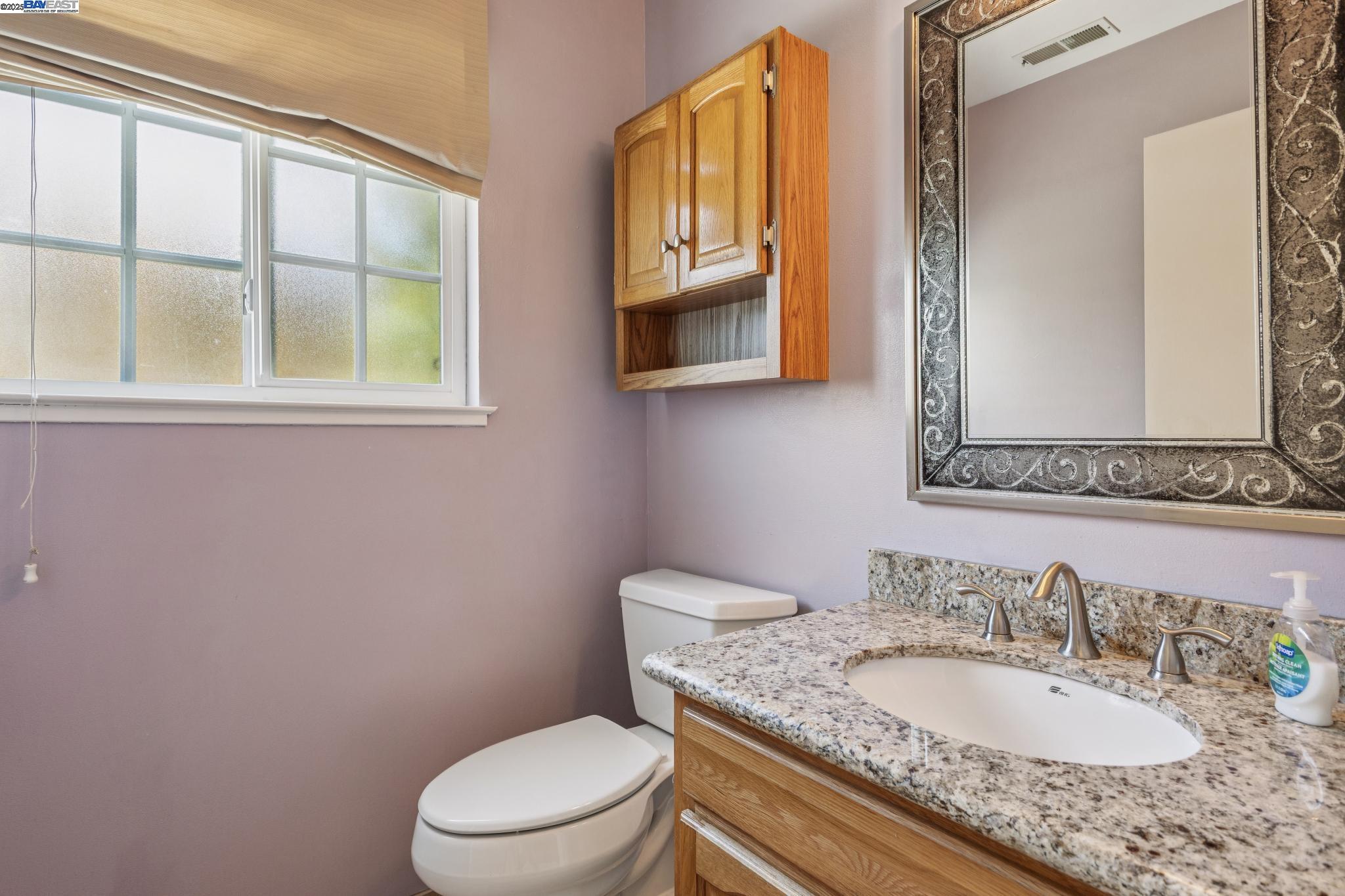 Detail Gallery Image 19 of 35 For 3484 Bordeaux Pl, Pleasanton,  CA 94566 - 4 Beds | 2/1 Baths