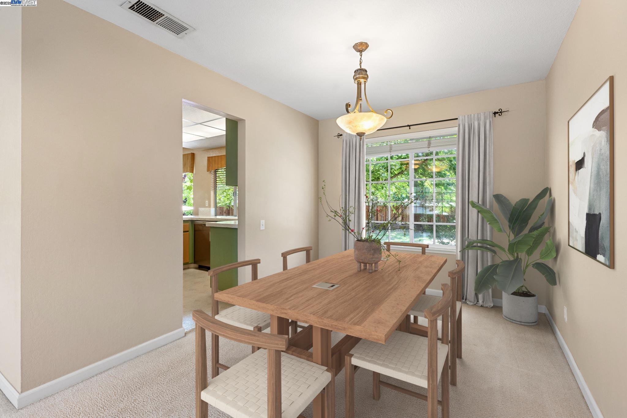 Detail Gallery Image 9 of 35 For 3484 Bordeaux Pl, Pleasanton,  CA 94566 - 4 Beds | 2/1 Baths