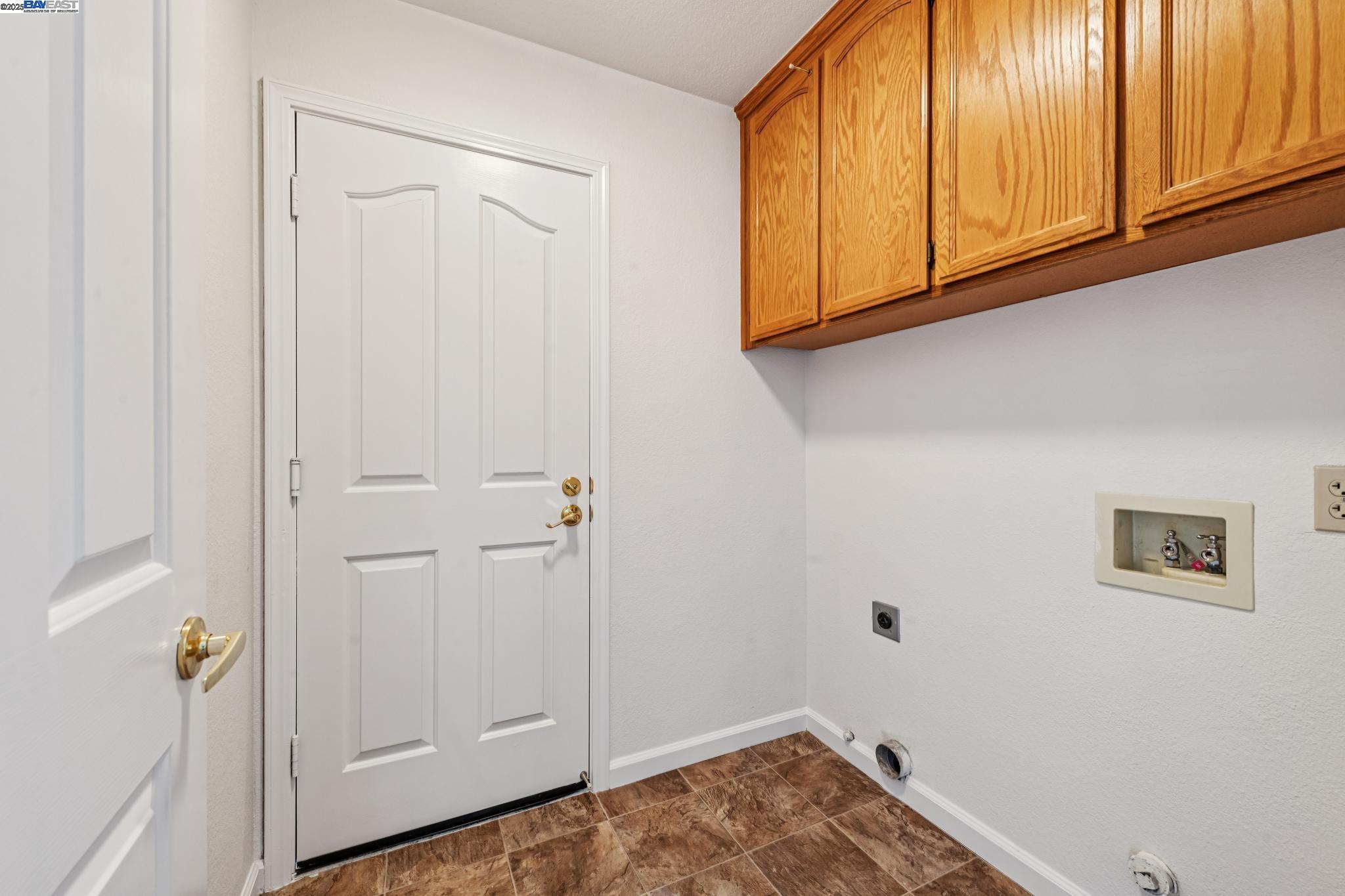 4415 Folsom Dr, Antioch, California 94531, 3 Bedrooms Bedrooms, 8 Rooms Rooms,2 BathroomsBathrooms,Residential,For Sale,4415 Folsom Dr,41103726