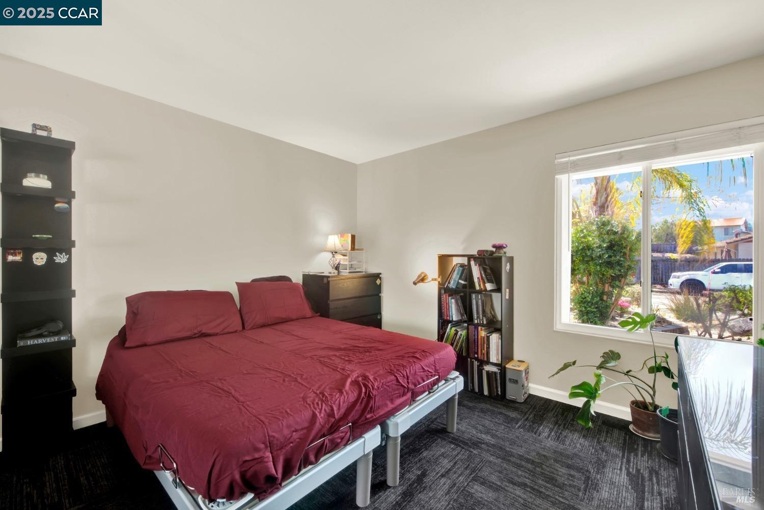 Detail Gallery Image 13 of 20 For 139 Pepperwood St, Hercules,  CA 94547 - 3 Beds | 2 Baths