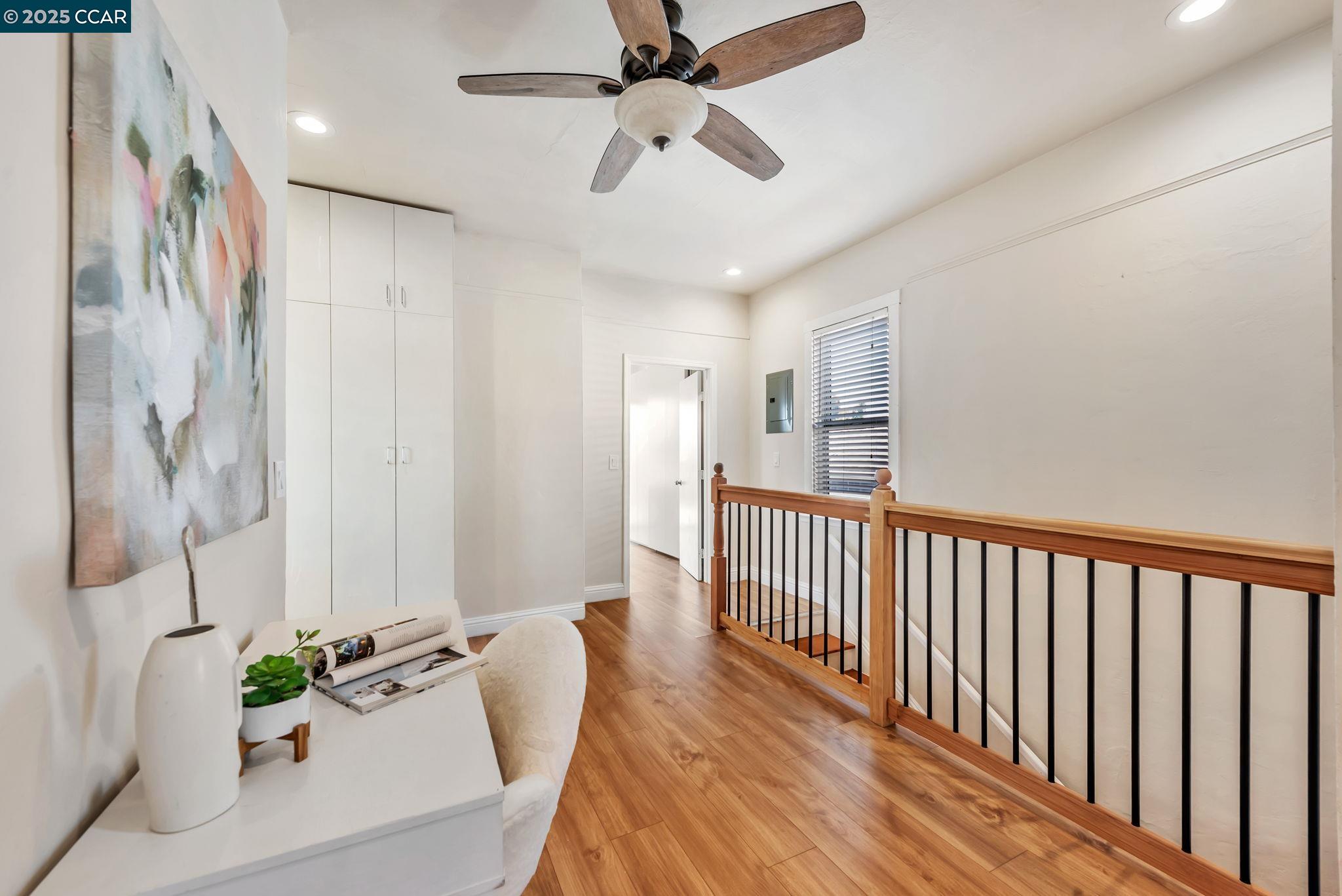 Detail Gallery Image 20 of 51 For 941 45th St, Oakland,  CA 94608 - 4 Beds | 3 Baths