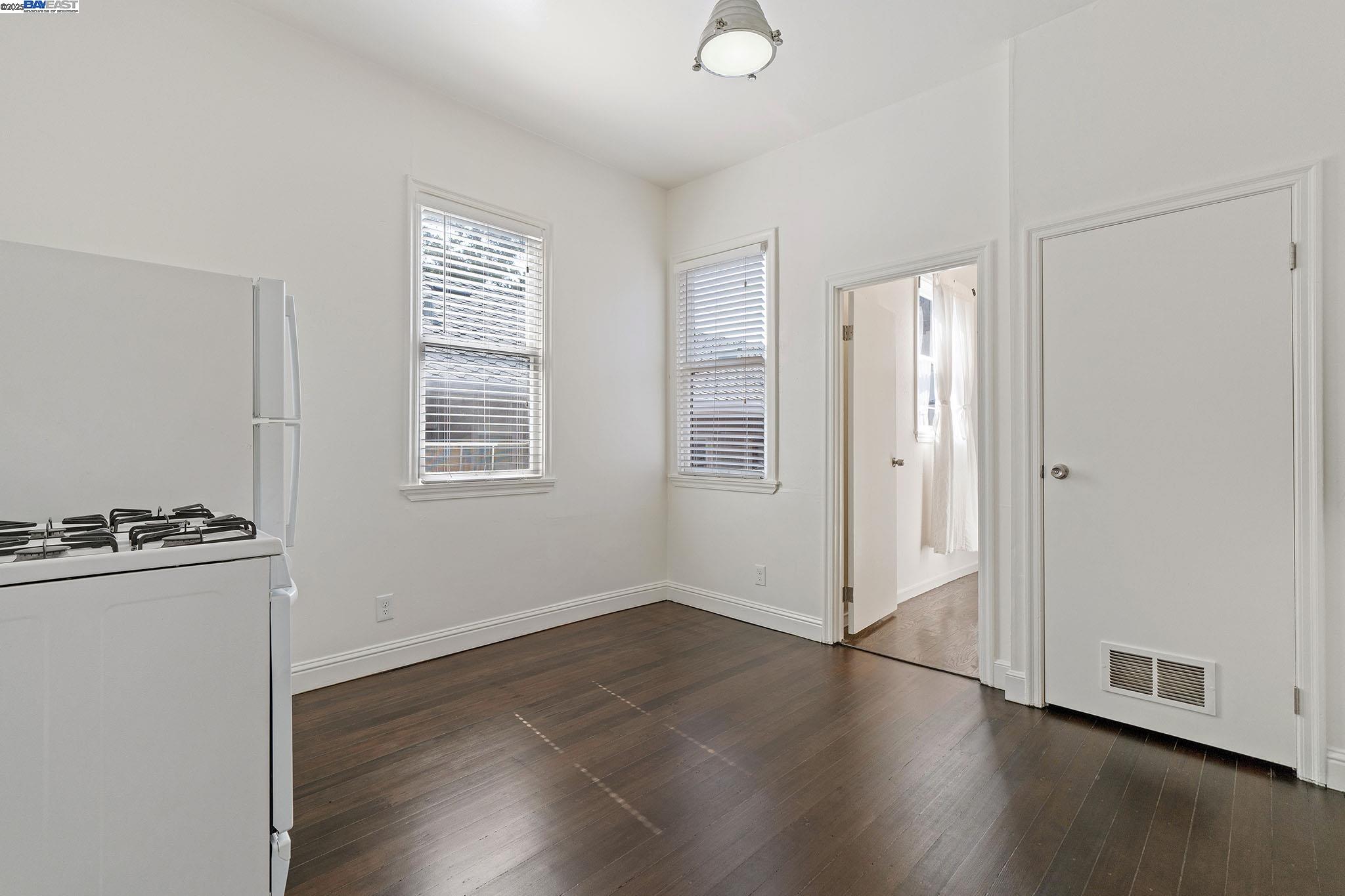 Detail Gallery Image 18 of 31 For , Alameda,  CA 94501 - – Beds | – Baths