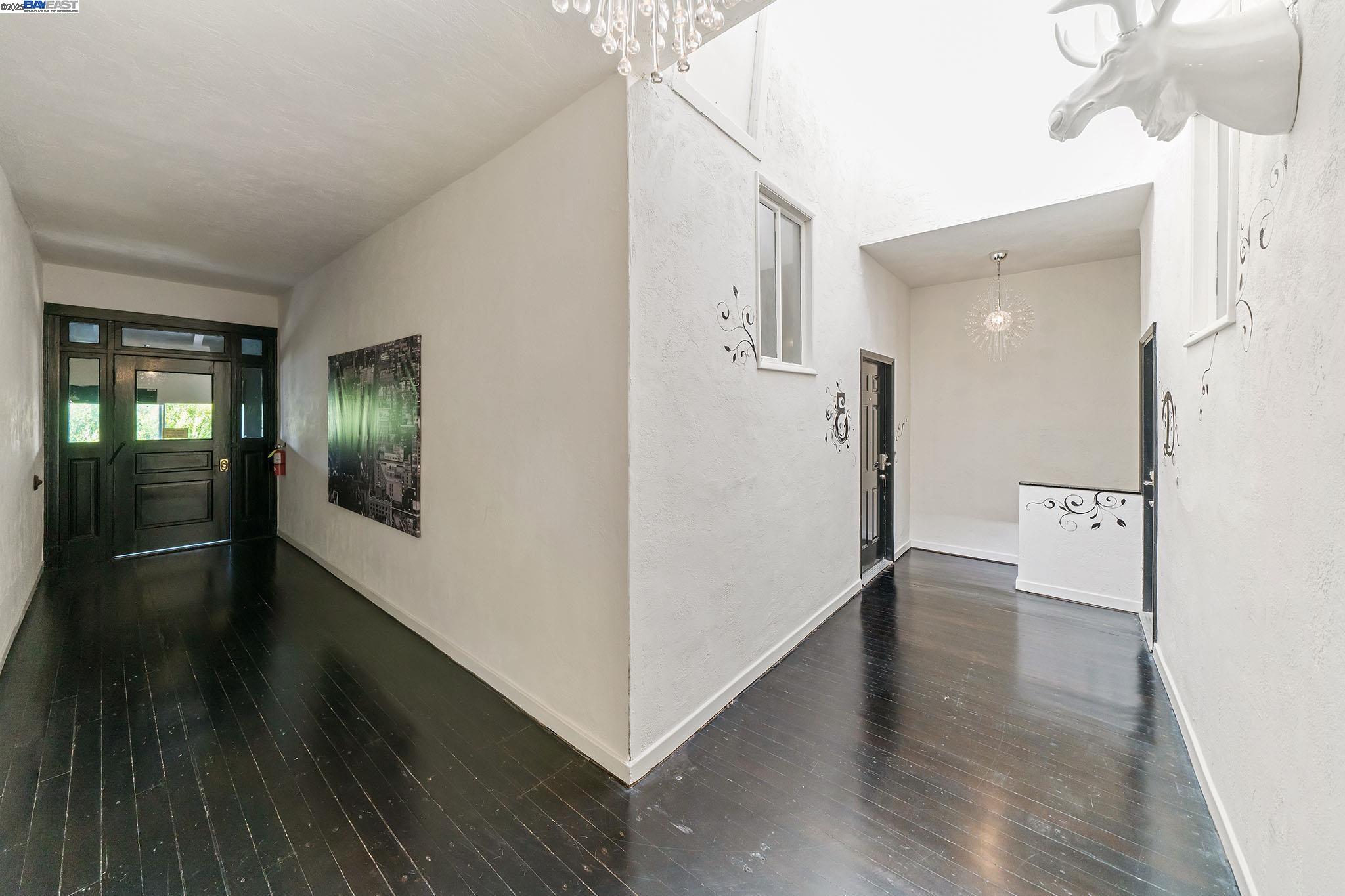 Detail Gallery Image 9 of 31 For , Alameda,  CA 94501 - – Beds | – Baths