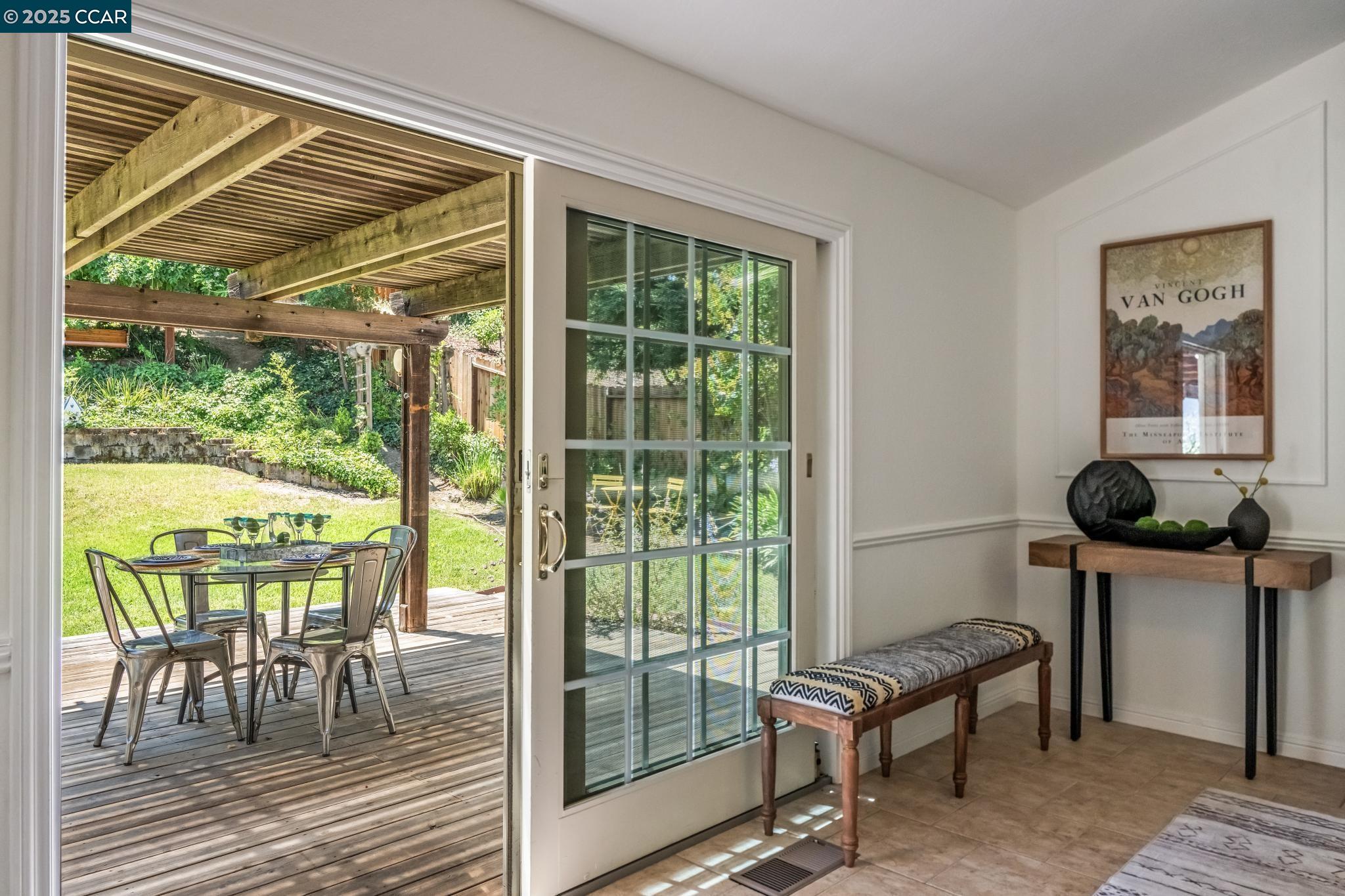 Detail Gallery Image 16 of 42 For 785 Bloching Cir, Clayton,  CA 94517 - 4 Beds | 2/1 Baths