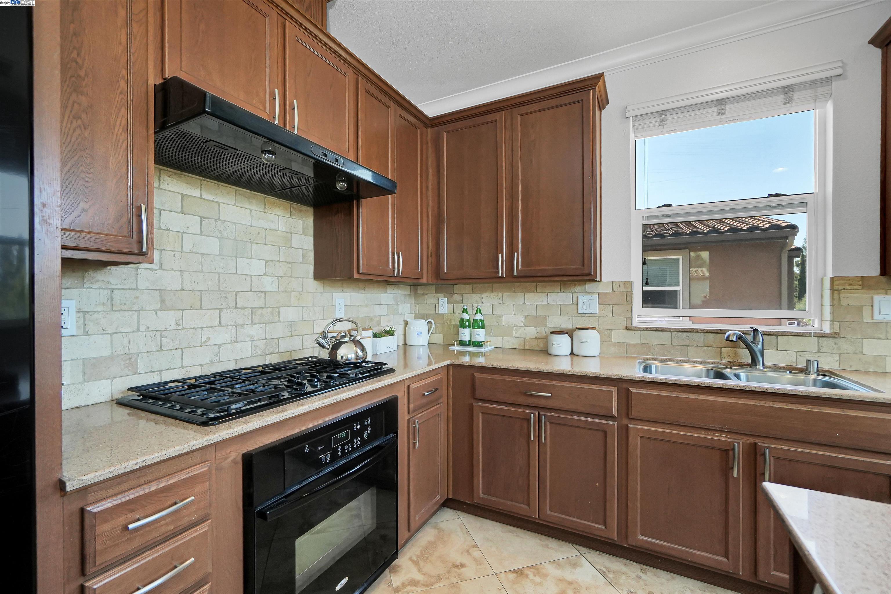 Photo #16: 41103735 Listing: Photo #16