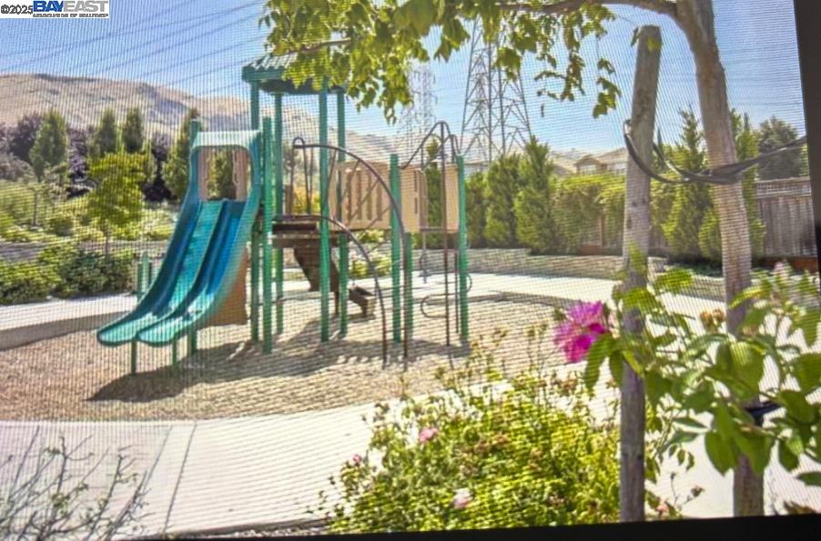 Photo #3: 41103735 Listing 