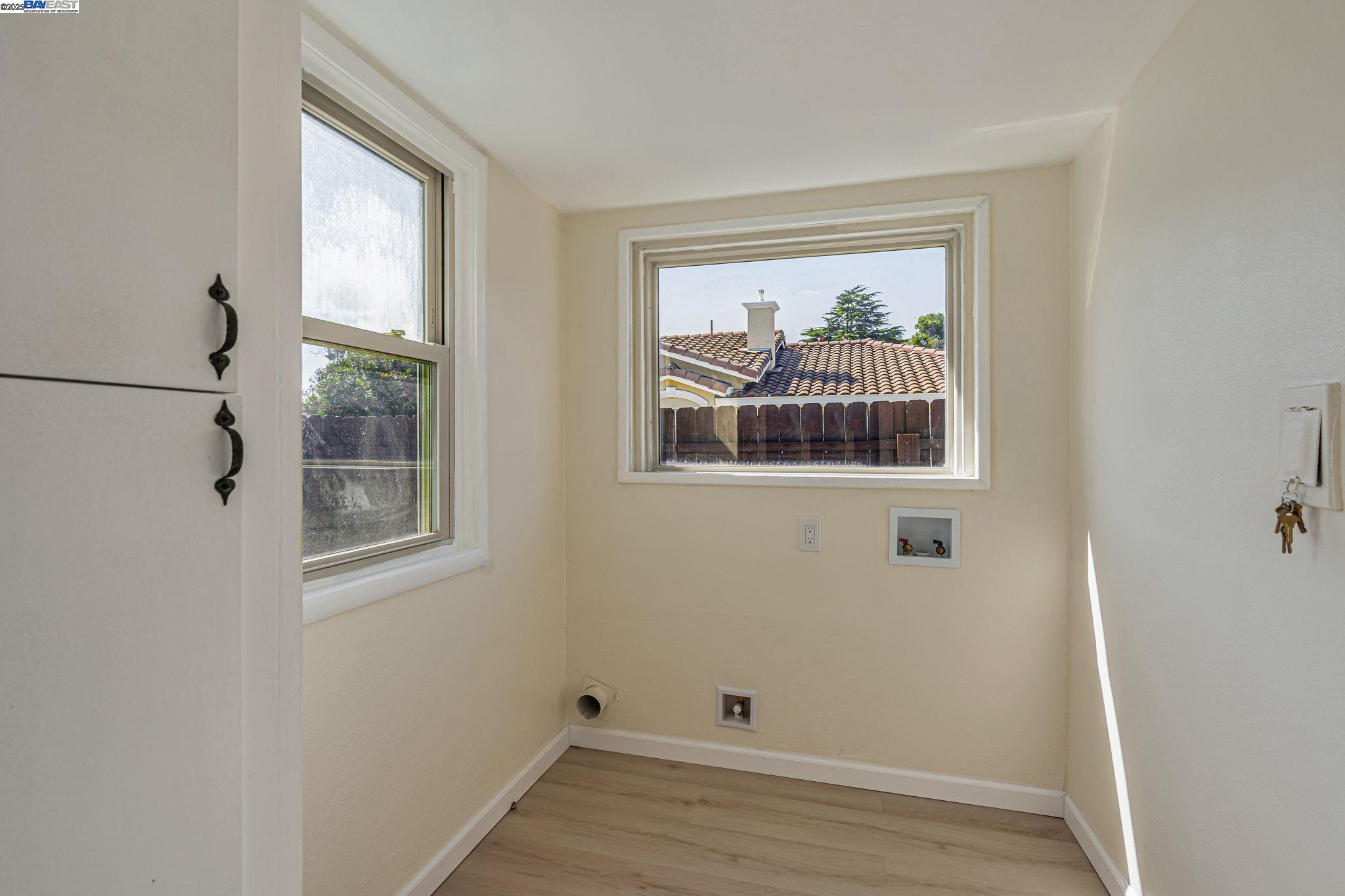 Photo #43: 41103738 Listing: Photo #43
