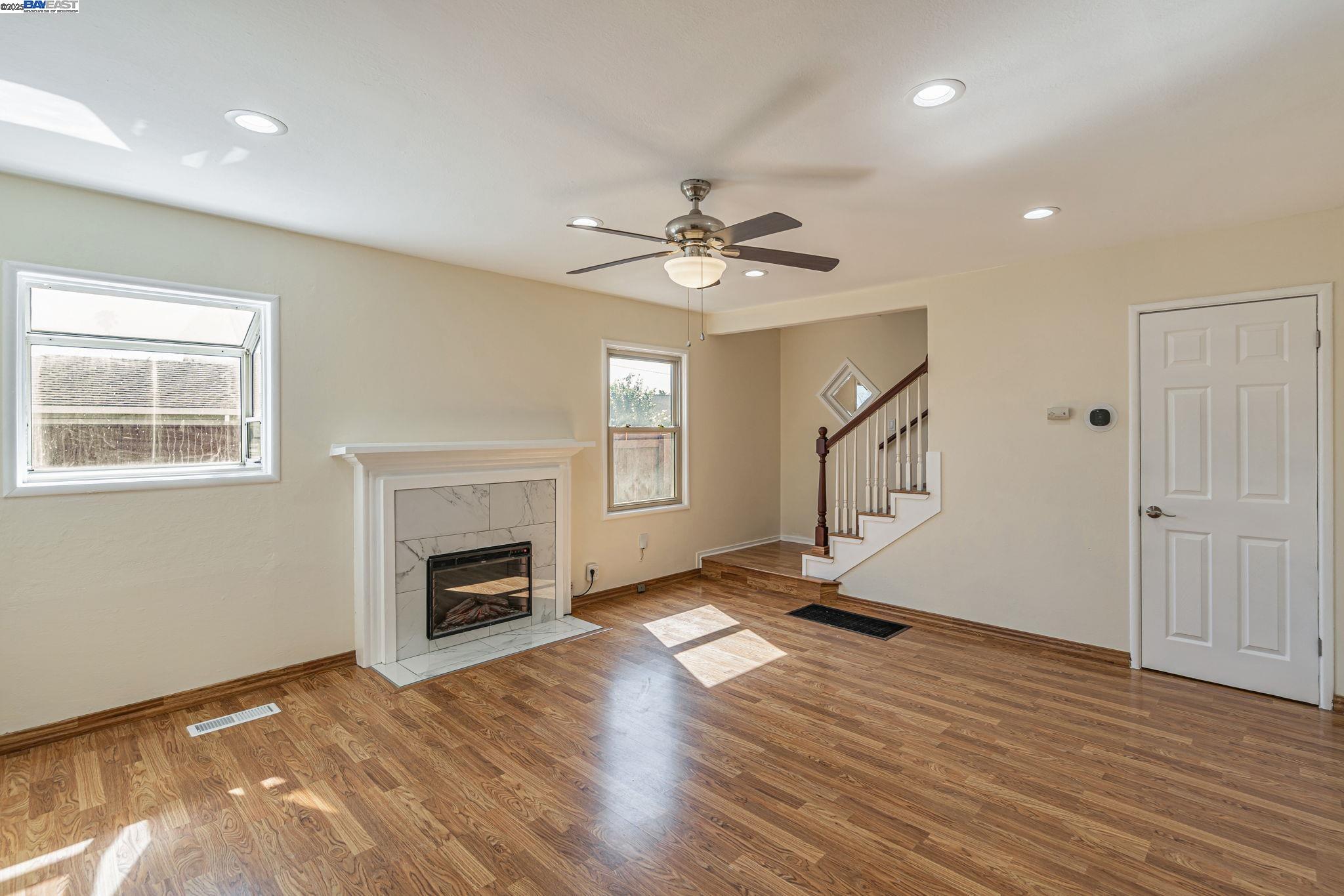 Photo #10: 41103738 Listing: Photo #10