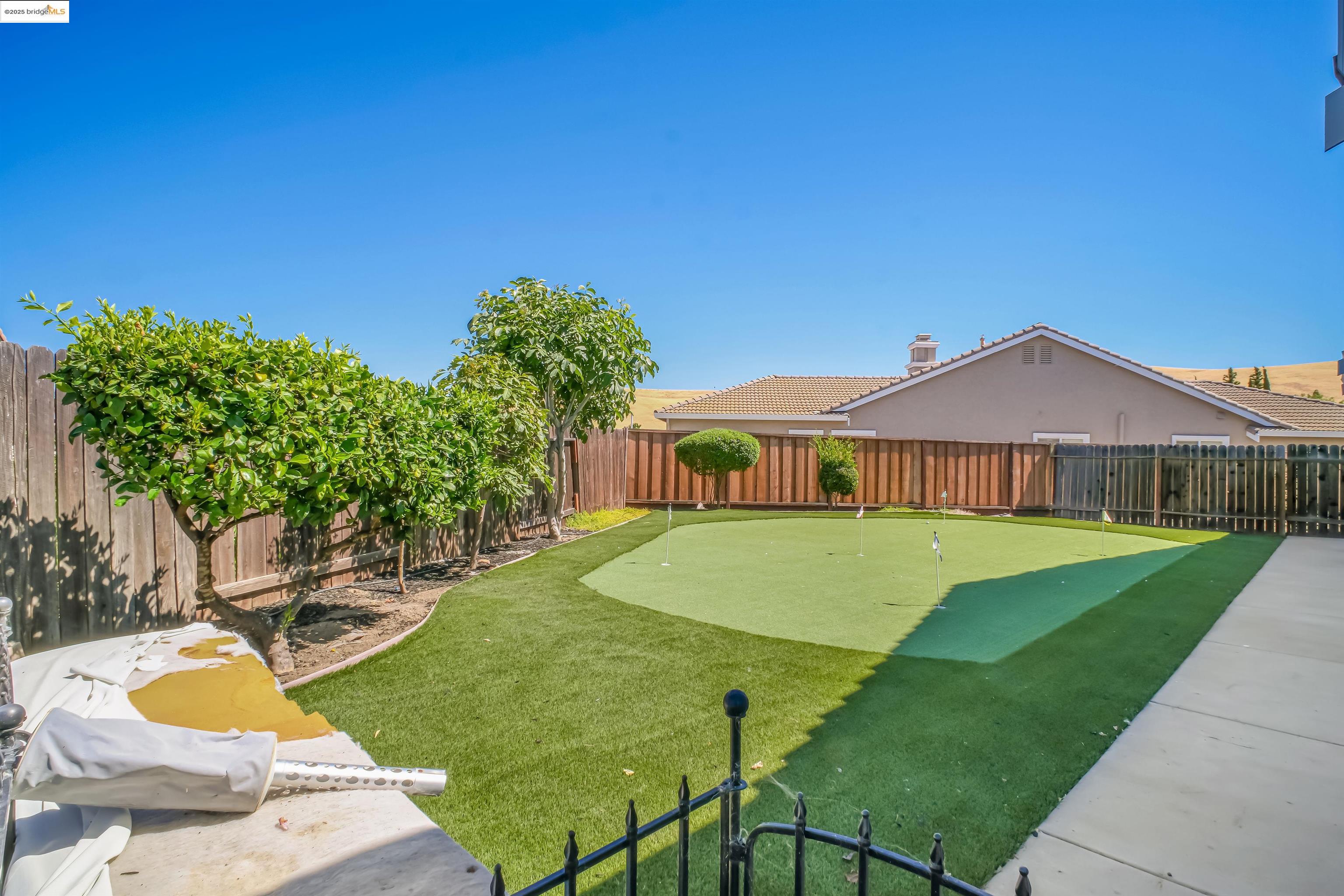 Detail Gallery Image 18 of 22 For 5152 Cutler Ct, Antioch,  CA 94531 - 4 Beds | 3 Baths