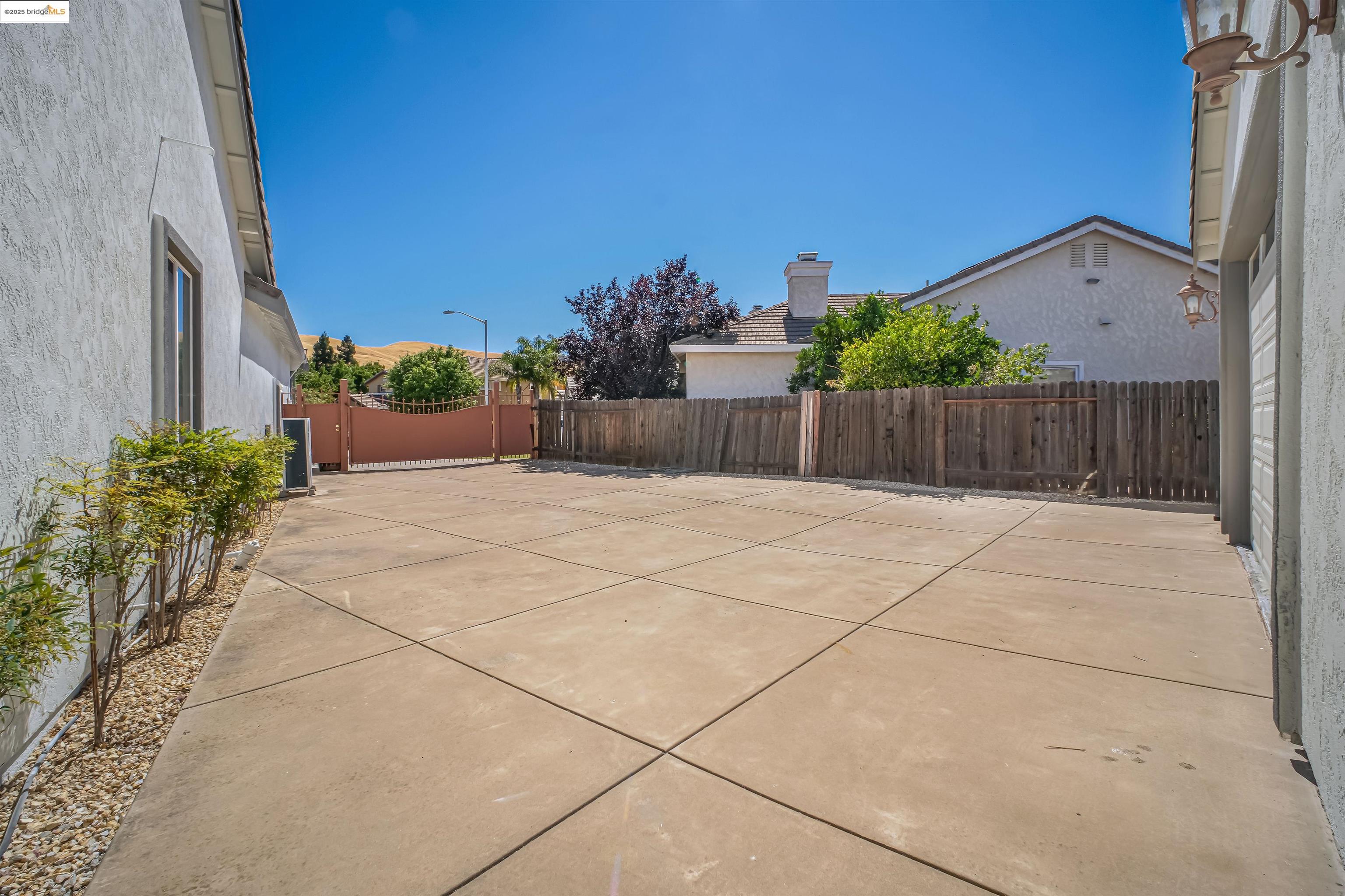Detail Gallery Image 20 of 22 For 5152 Cutler Ct, Antioch,  CA 94531 - 4 Beds | 3 Baths