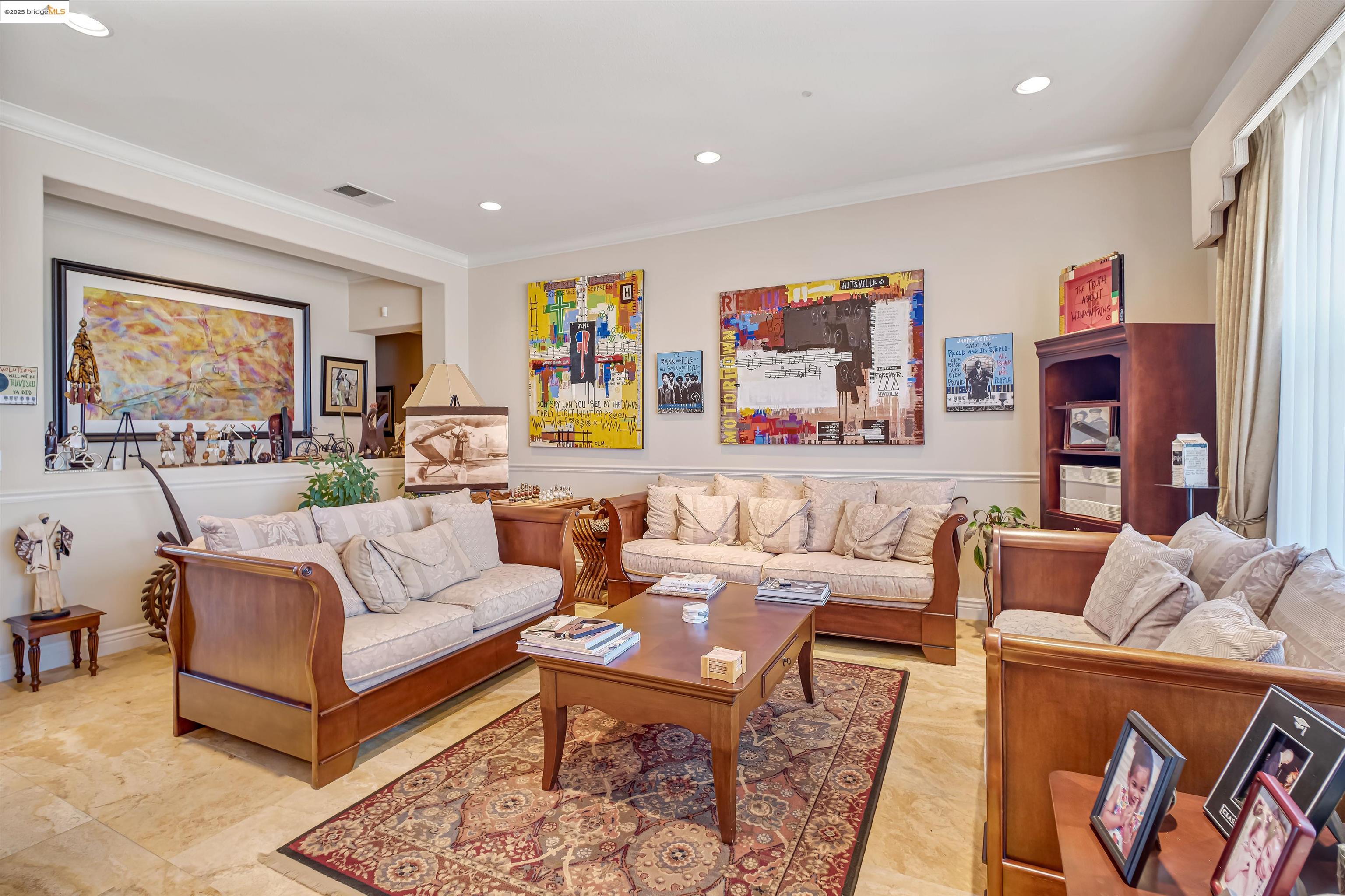 Detail Gallery Image 5 of 22 For 5152 Cutler Ct, Antioch,  CA 94531 - 4 Beds | 3 Baths
