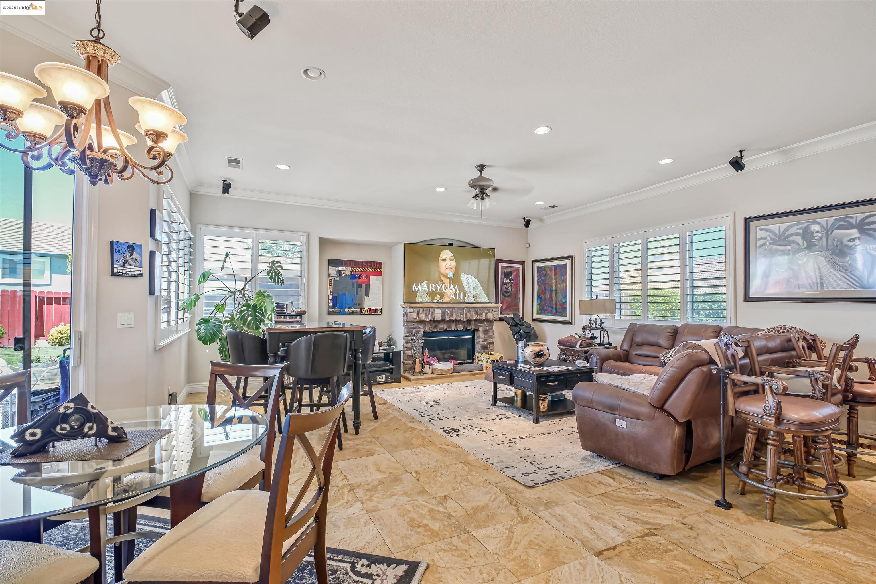 Detail Gallery Image 7 of 22 For 5152 Cutler Ct, Antioch,  CA 94531 - 4 Beds | 3 Baths