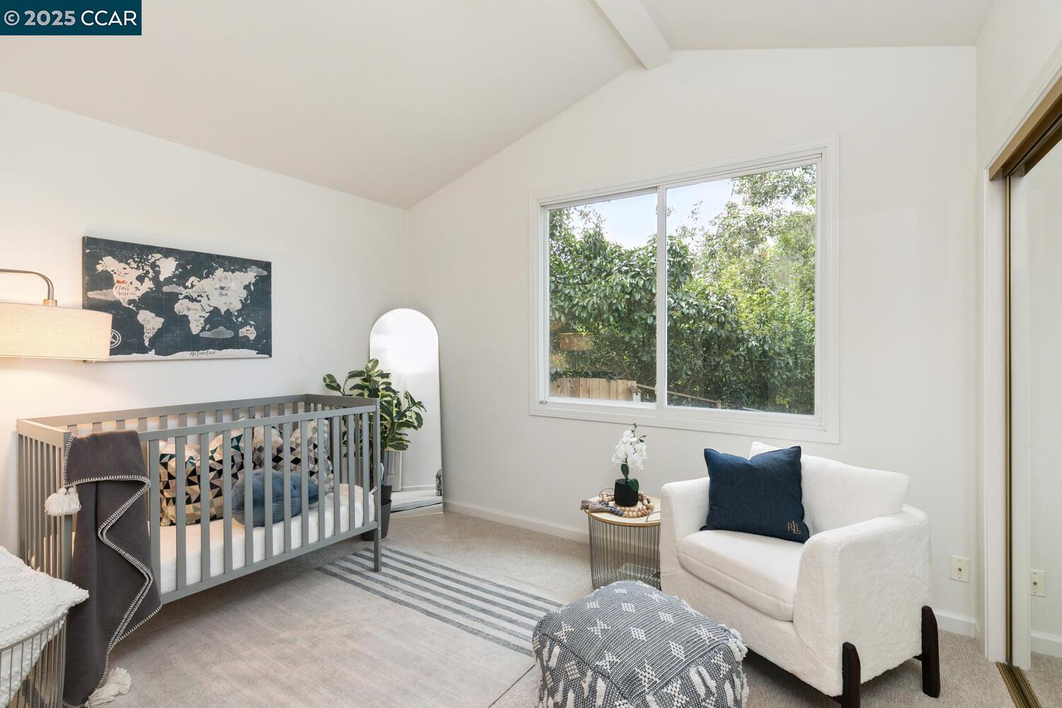 Detail Gallery Image 24 of 36 For 2 Deerfield Lane, Walnut Creek,  CA 94595 - 4 Beds | 3/1 Baths