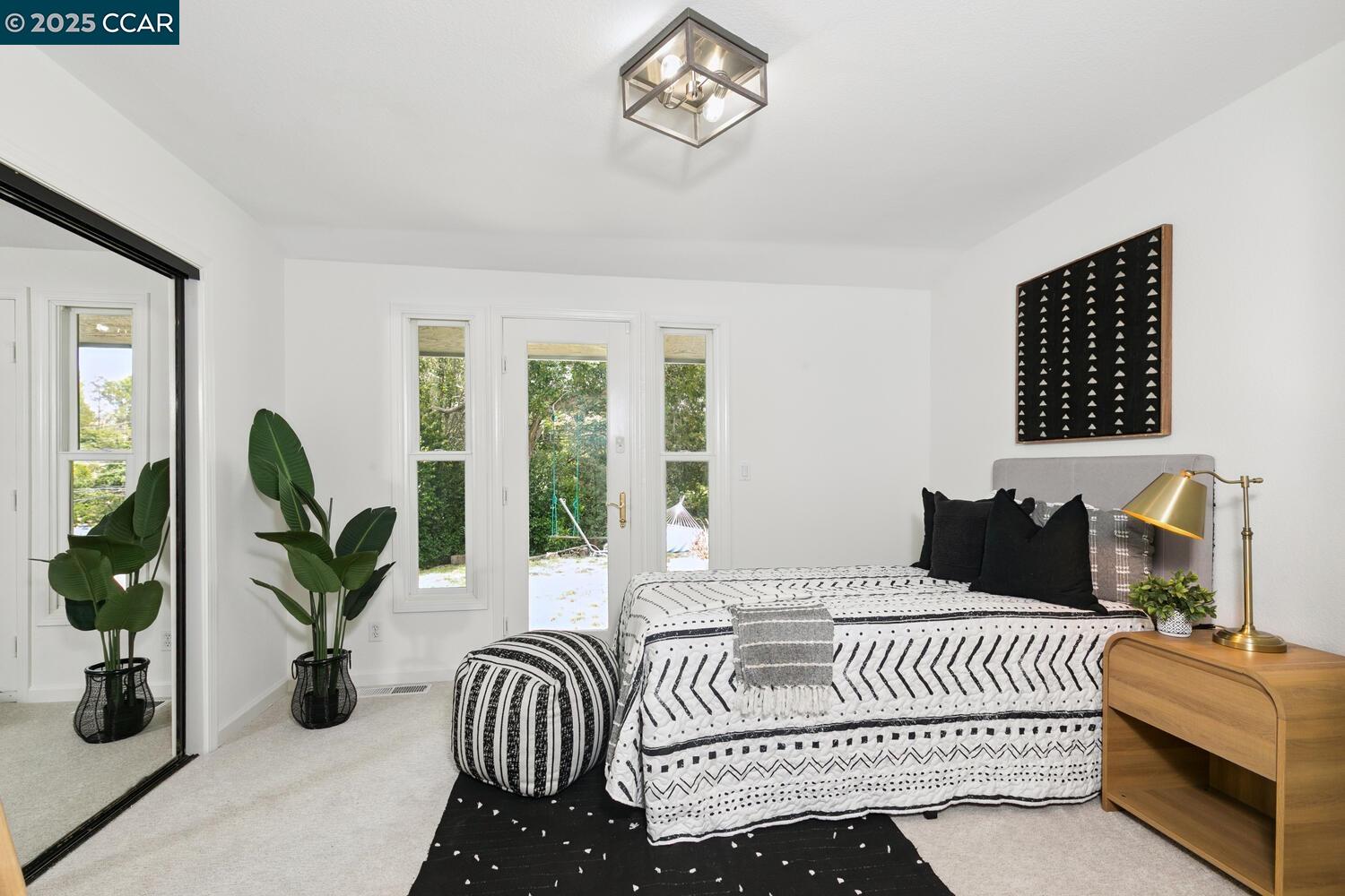 Detail Gallery Image 27 of 36 For 2 Deerfield Lane, Walnut Creek,  CA 94595 - 4 Beds | 3/1 Baths