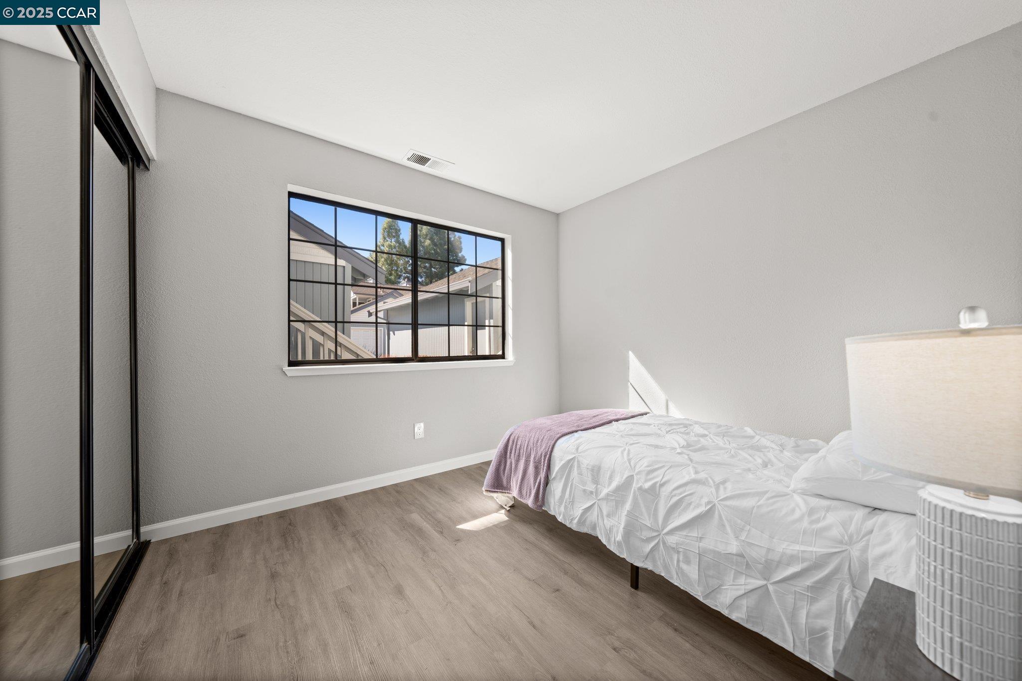 Photo #9: 41103744 Listing: Photo #9