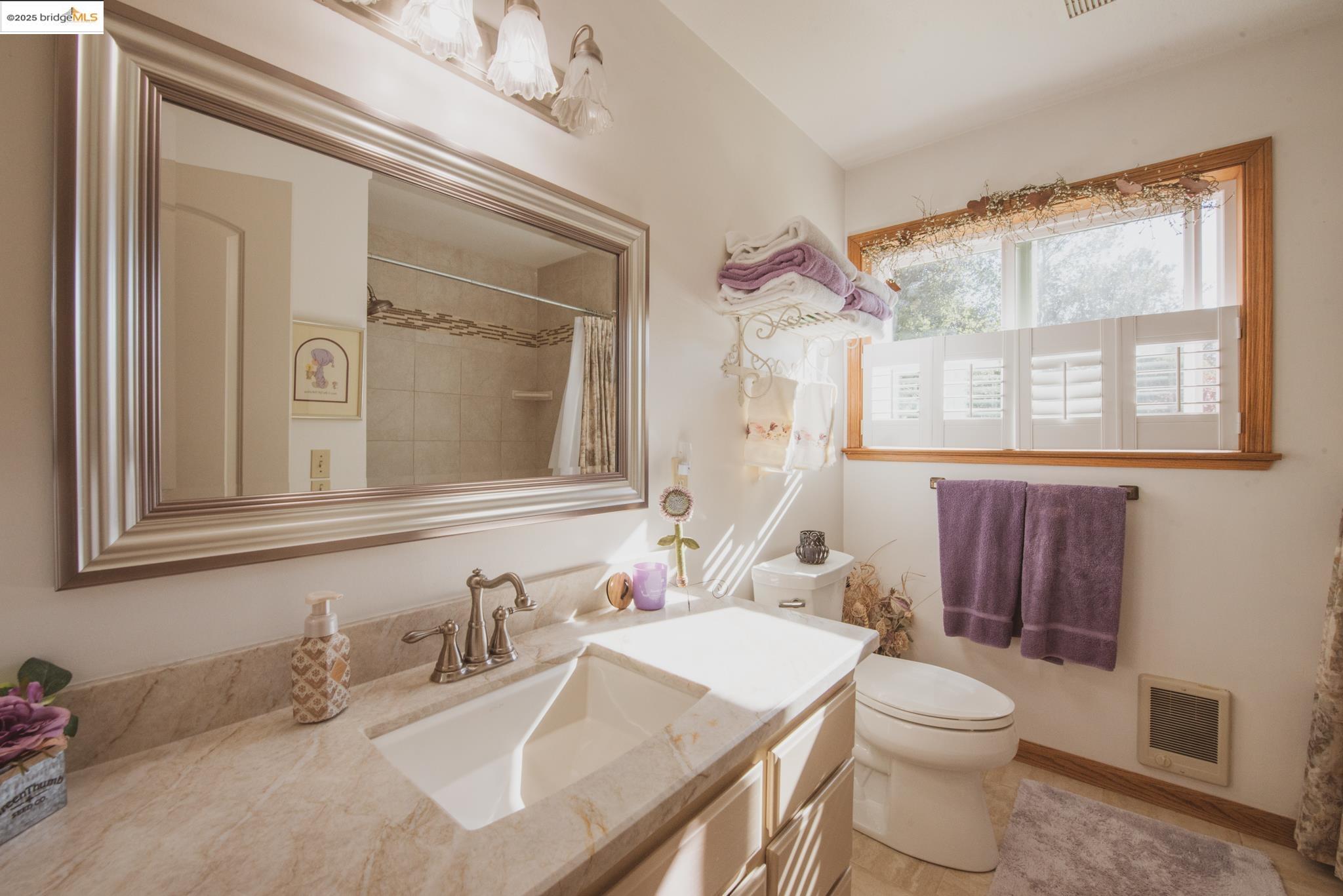 Detail Gallery Image 25 of 49 For 15811 Bev Barron Rd, Sonora,  CA 95370 - 3 Beds | 2 Baths