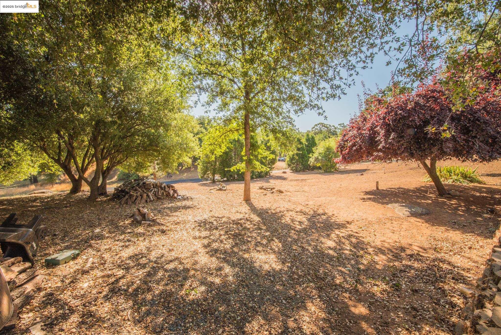 Detail Gallery Image 35 of 49 For 15811 Bev Barron Rd, Sonora,  CA 95370 - 3 Beds | 2 Baths