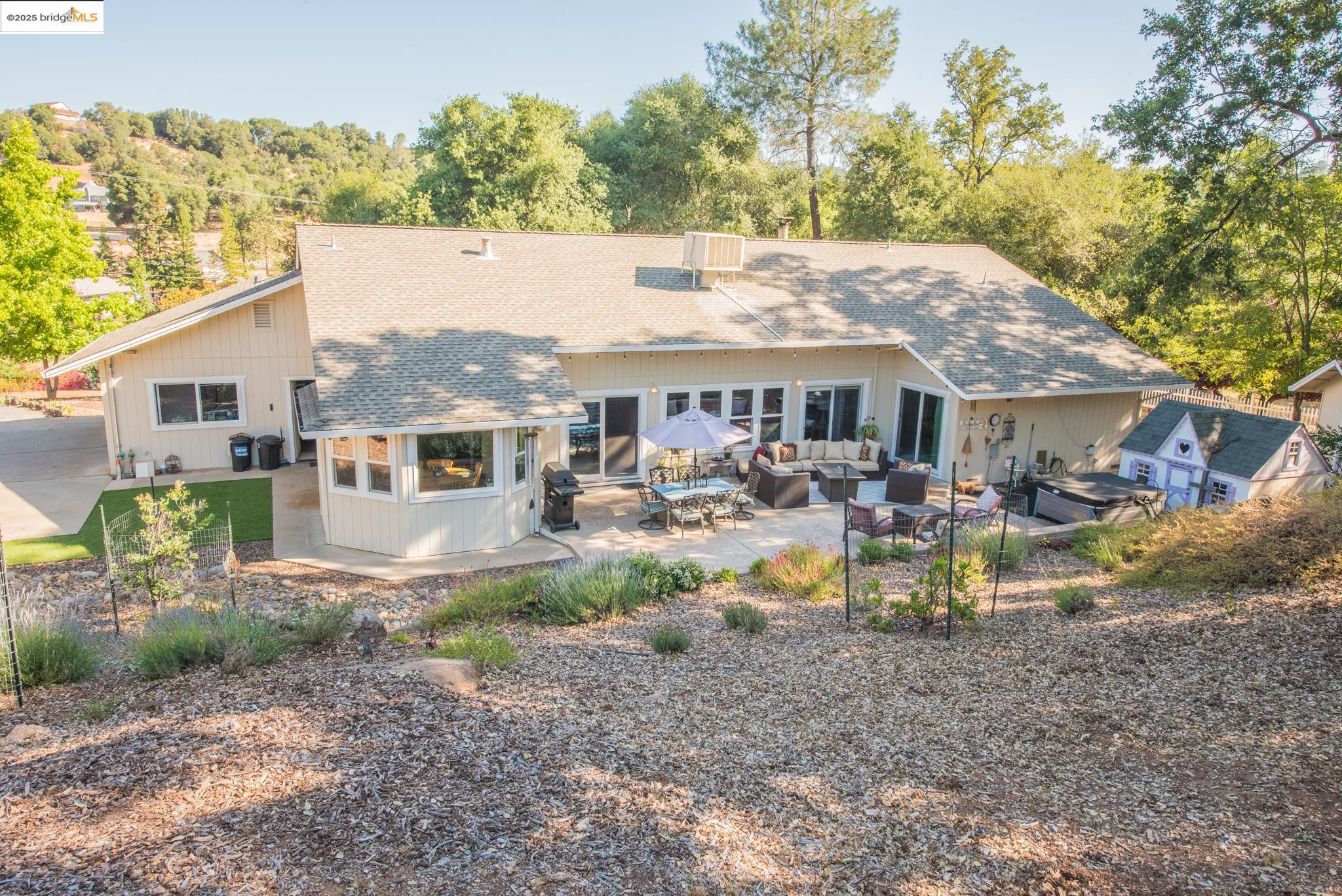 Detail Gallery Image 41 of 49 For 15811 Bev Barron Rd, Sonora,  CA 95370 - 3 Beds | 2 Baths