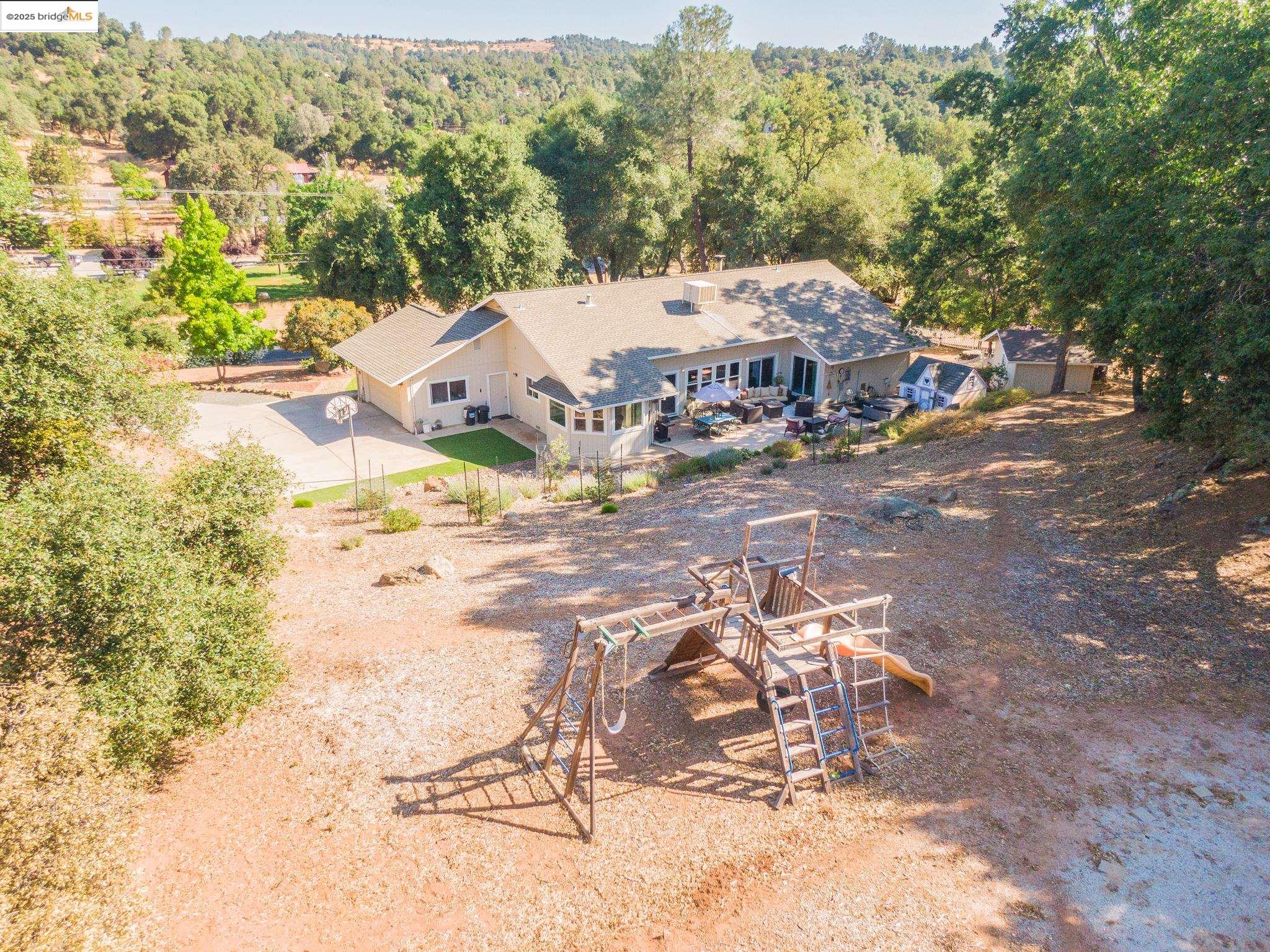 Detail Gallery Image 46 of 49 For 15811 Bev Barron Rd, Sonora,  CA 95370 - 3 Beds | 2 Baths