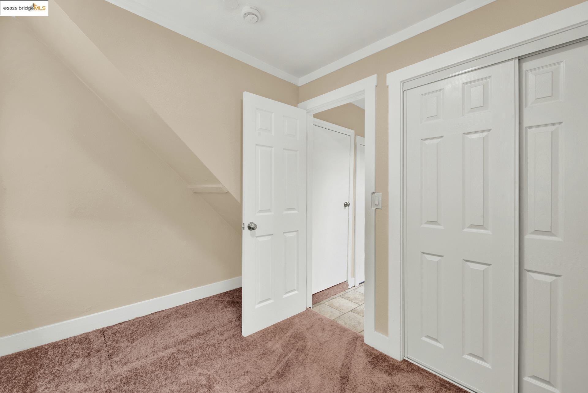 Detail Gallery Image 24 of 34 For 2706 75th Ave, Oakland,  CA 94605 - 3 Beds | 1 Baths