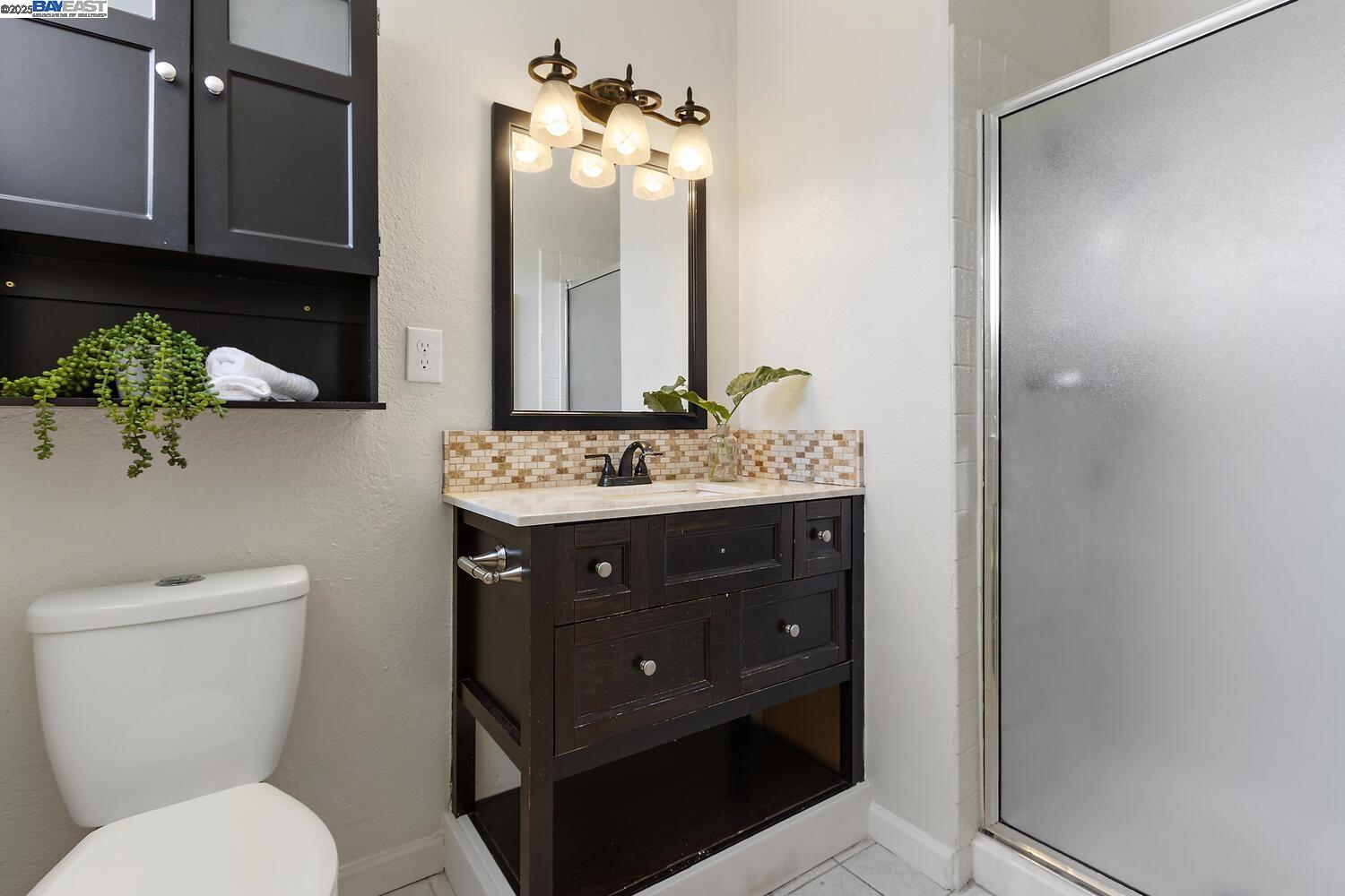 Detail Gallery Image 19 of 45 For 5221 Roxanne Ct, Livermore,  CA 94550 - 4 Beds | 2 Baths