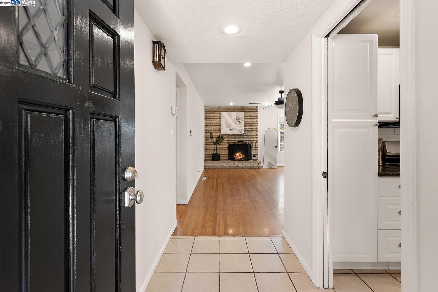 Detail Gallery Image 4 of 45 For 5221 Roxanne Ct, Livermore,  CA 94550 - 4 Beds | 2 Baths