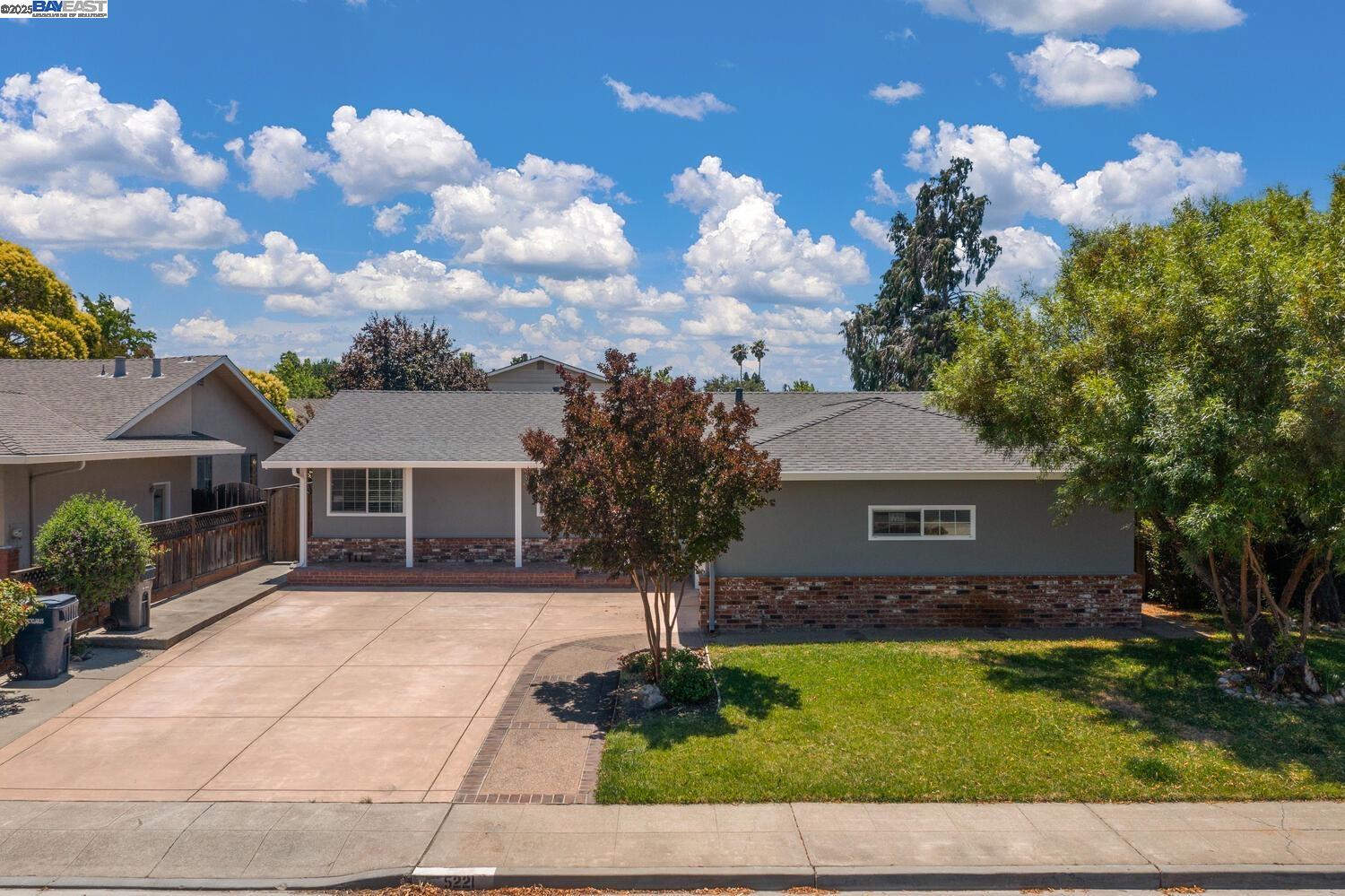 Detail Gallery Image 42 of 45 For 5221 Roxanne Ct, Livermore,  CA 94550 - 4 Beds | 2 Baths