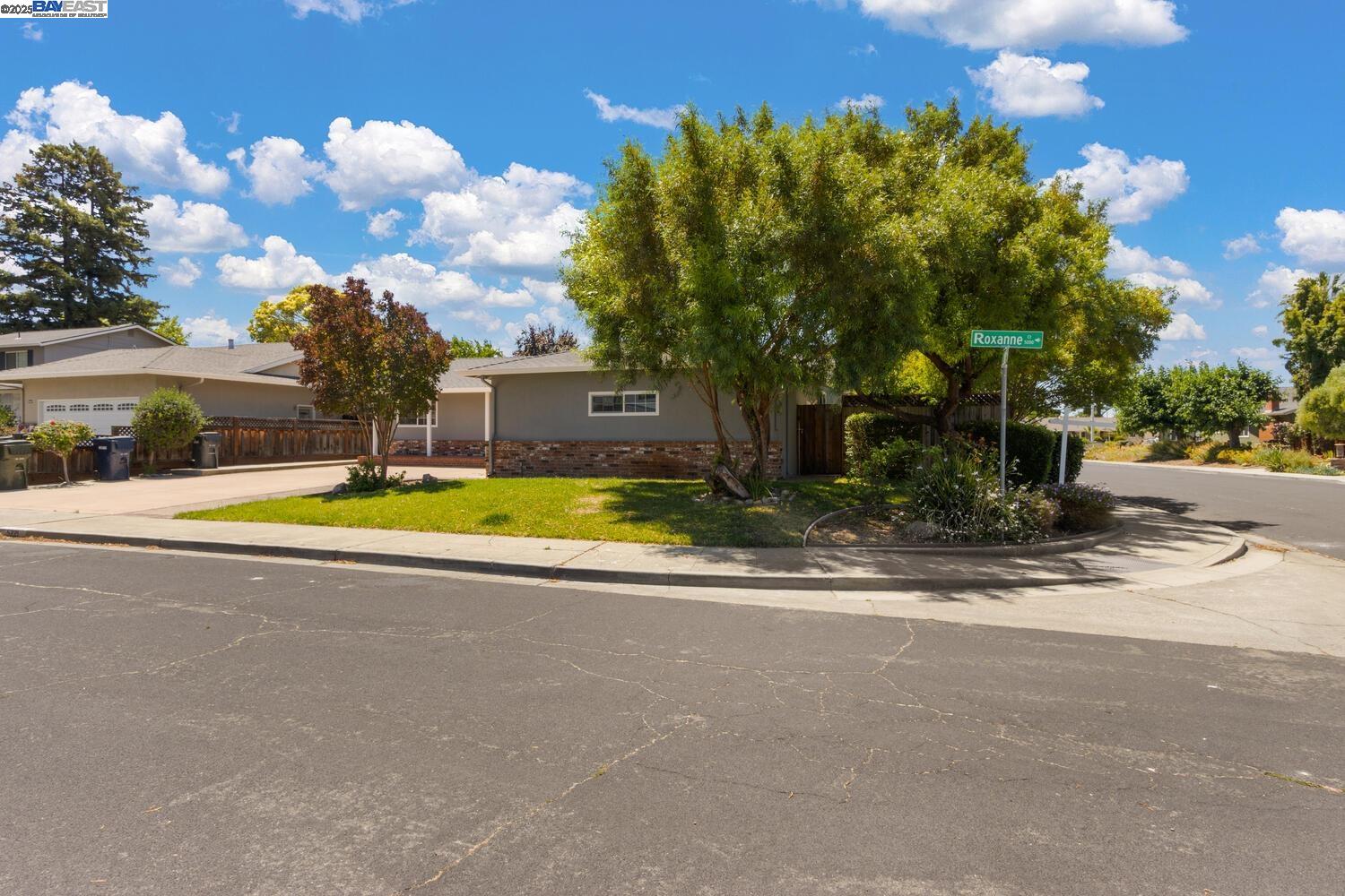 Detail Gallery Image 44 of 45 For 5221 Roxanne Ct, Livermore,  CA 94550 - 4 Beds | 2 Baths